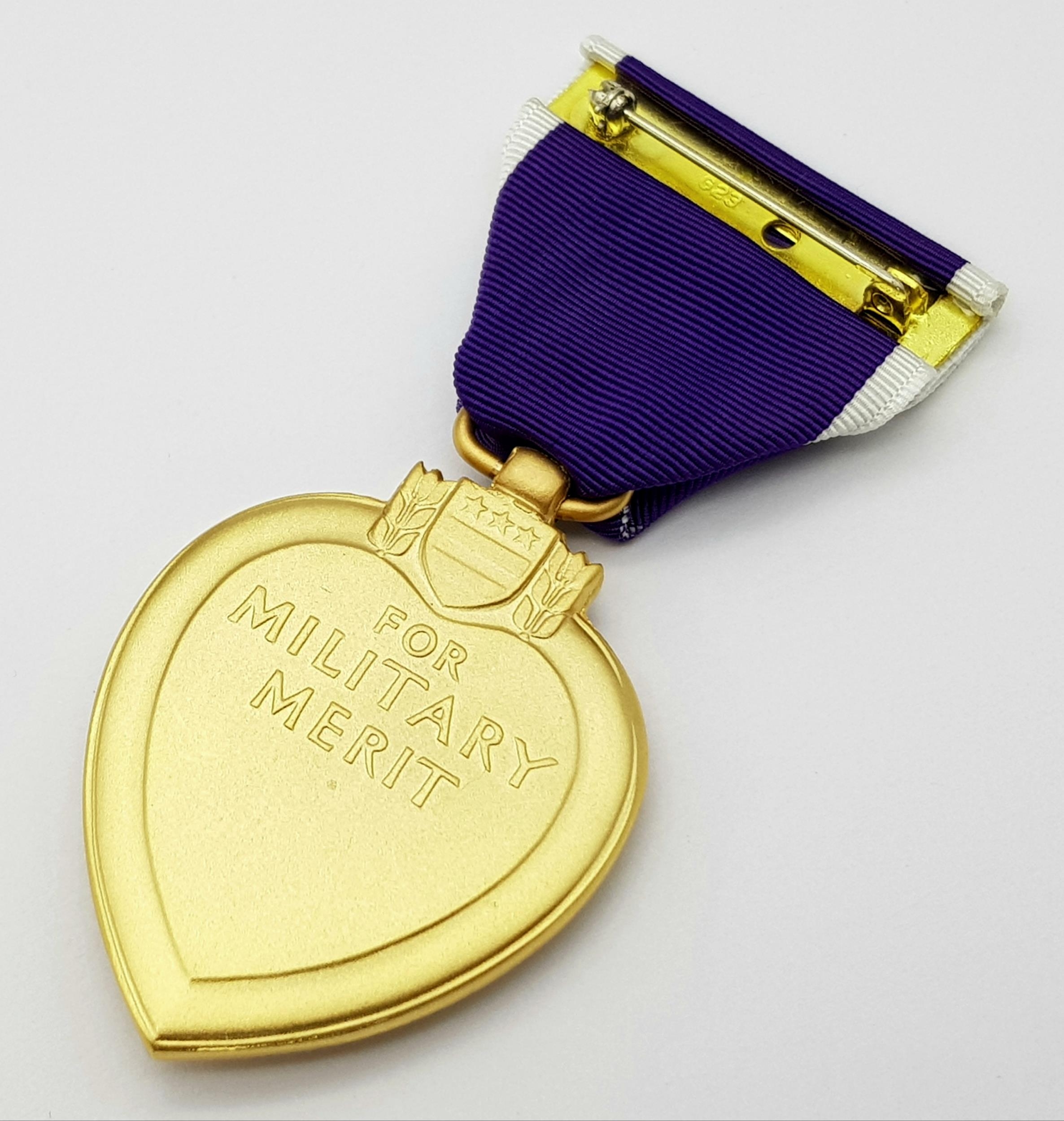 Vietnam War Era Purple Heart Medal. In original presentation box. It is missing the ribbon bars as - Image 3 of 6