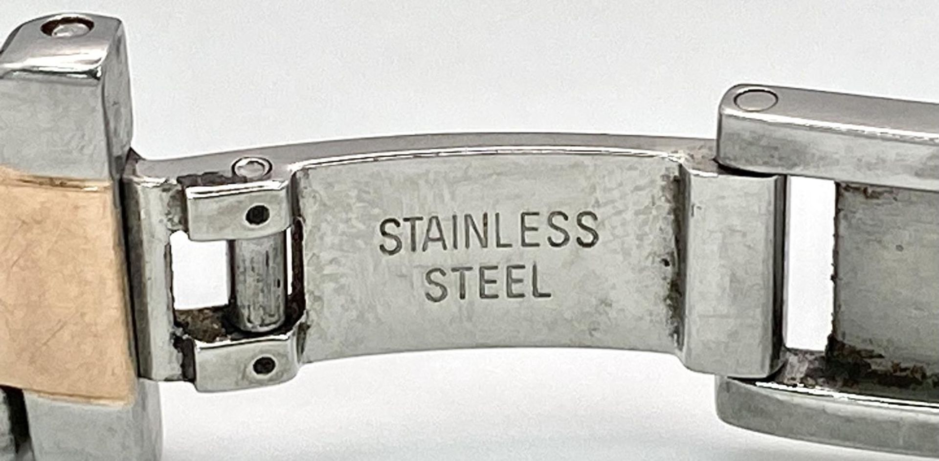 A Frederique Constant Quartz Ladies Watch. Two tone bracelet and case - 28mm. White stone set - Bild 6 aus 7