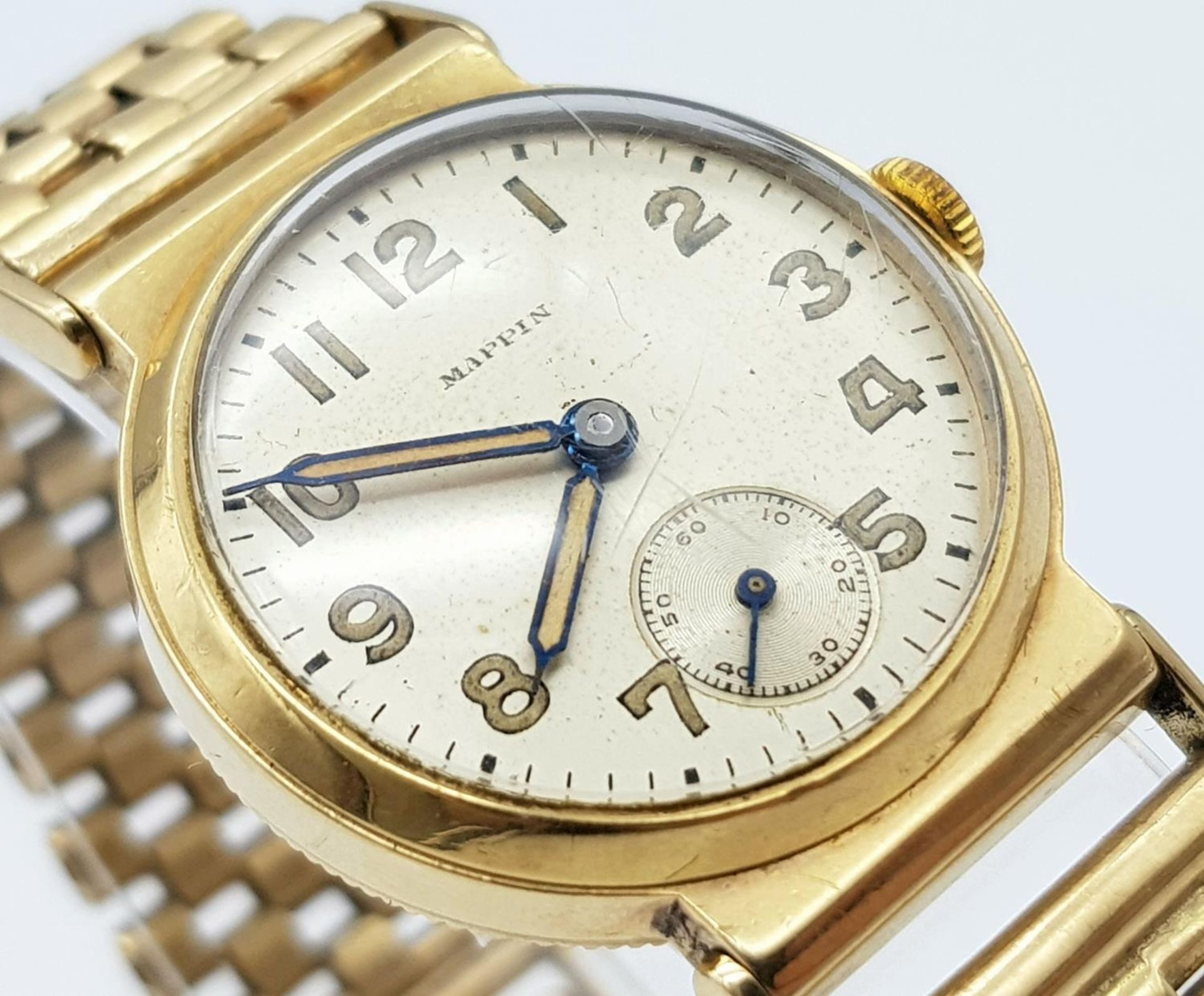 A Vintage (1950s) Mappin and Webb 9K Gold Watch. 9K gold bracelet and case - 28mm. Patinated dial - Bild 3 aus 9
