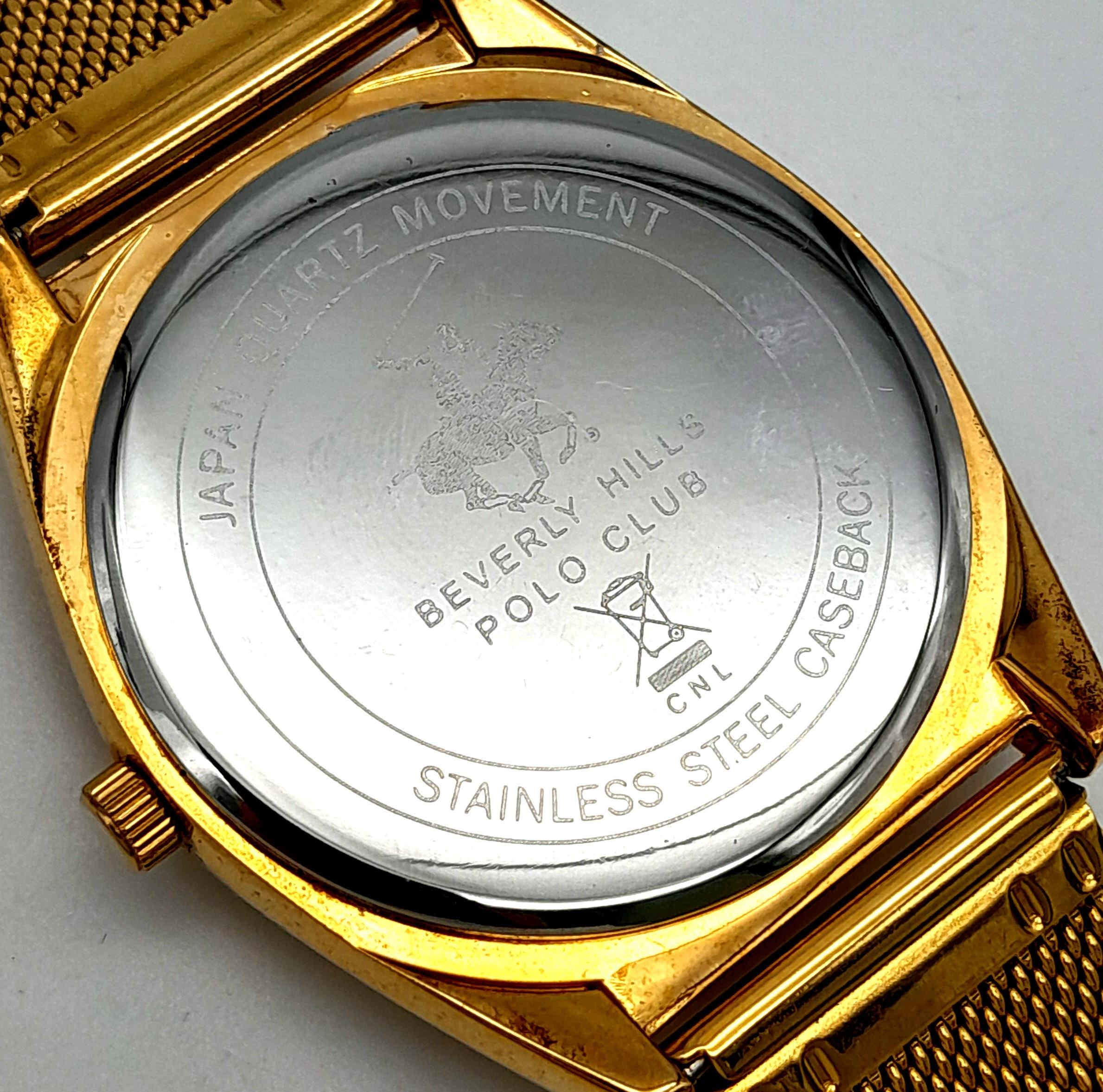 A Men’s Gold Tone Bracelet Watch by Beverly Hills Polo Club. 43mm Including Crown. New Battery - Image 4 of 6