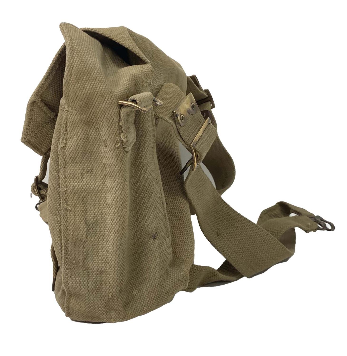 British Army 1937 pattern webbing small pack, complete with ‘L’ straps. Dated 1942. Very good - Image 3 of 8