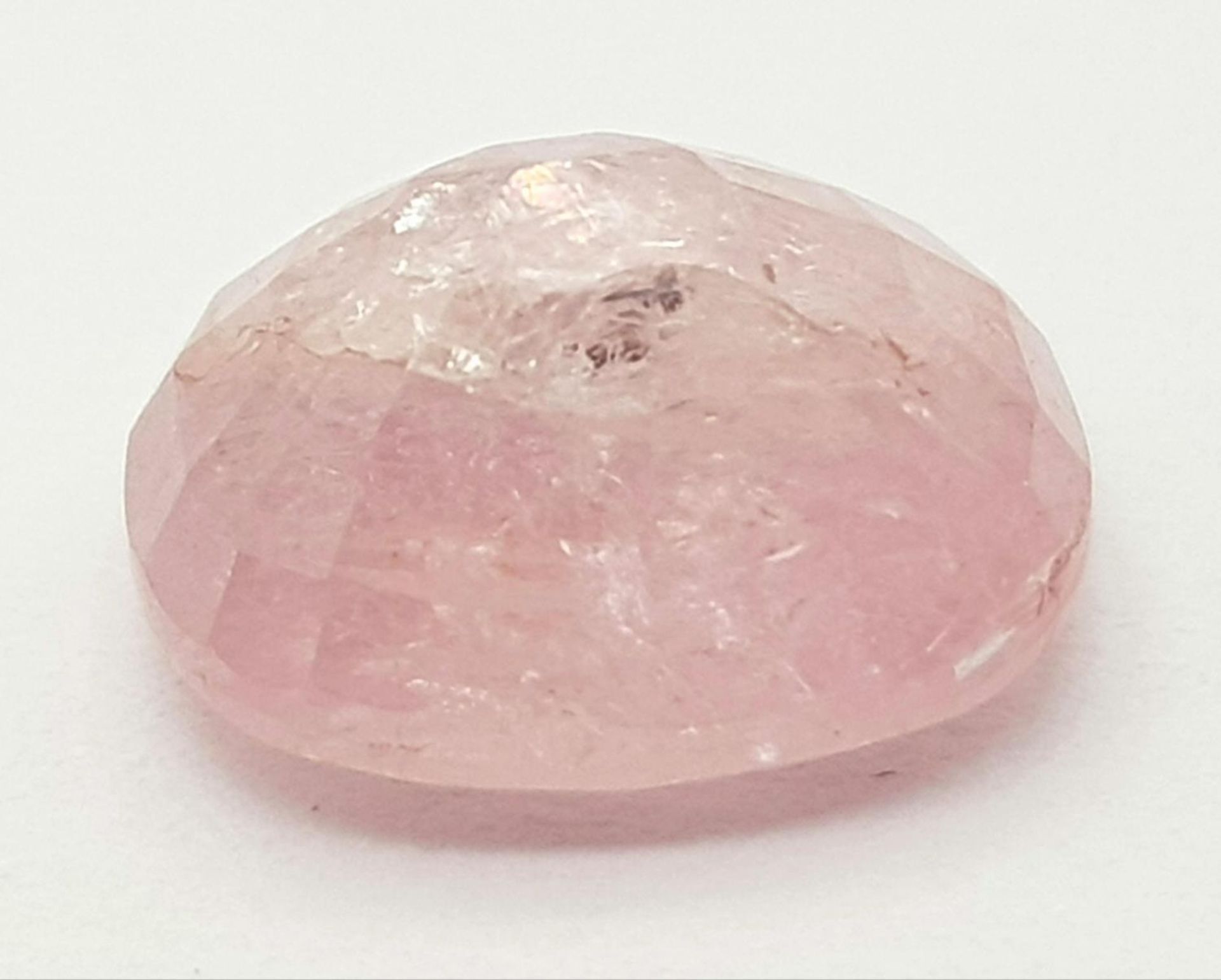 A 5.10ct Rare Peach-Pink Coloured Untreated Sapphire Gemstone - GFCO Swiss Certified. - Image 4 of 6