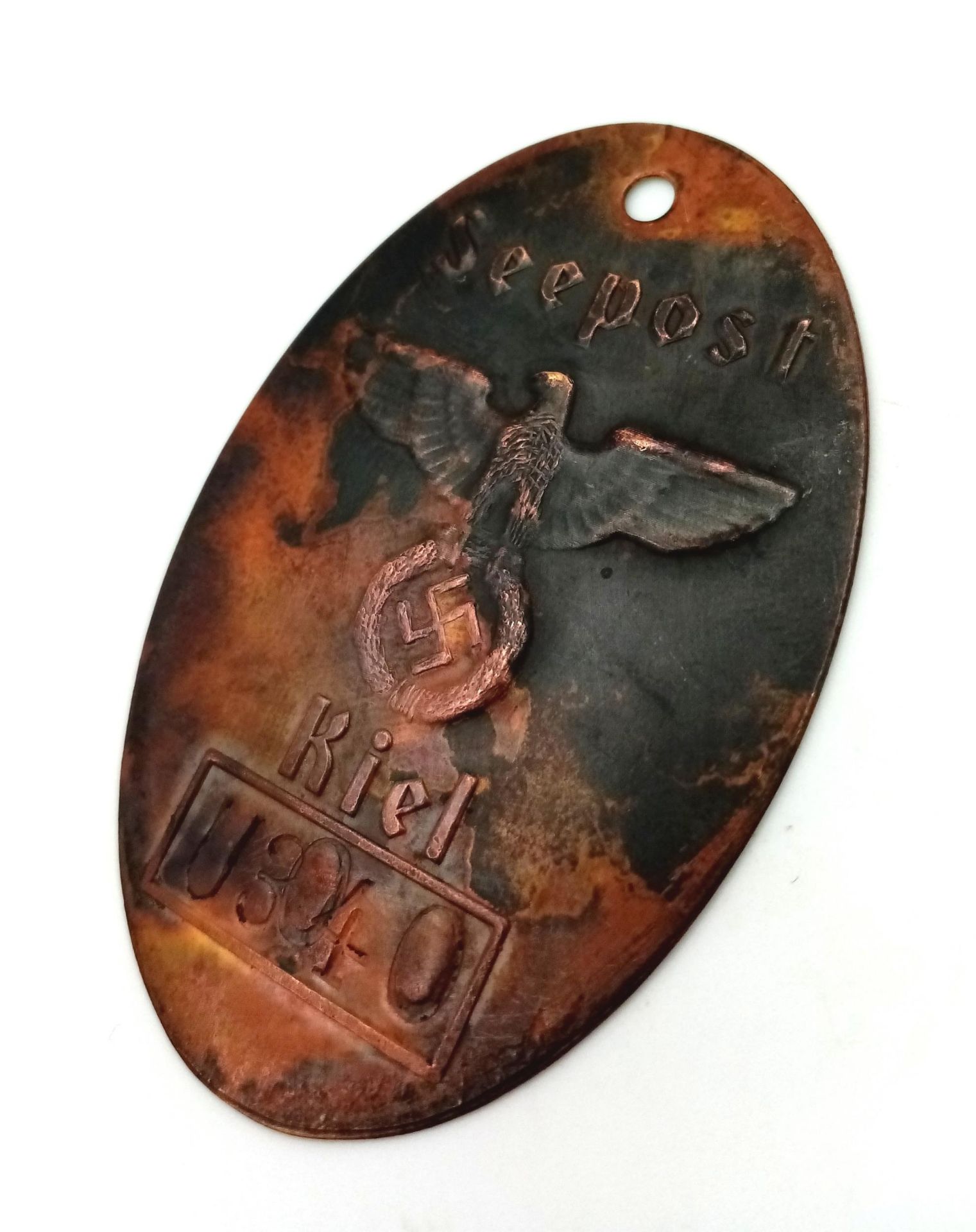 WW2 German Kriegsmarine Mail Sack Tag for the U-3040. The U-3040 was scuttled in Kiel on the 3rd May - Image 2 of 3