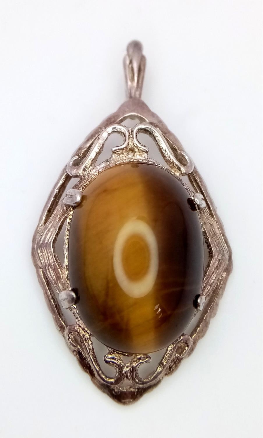 A Sterling Silver Tigers Eye Pendant, 12mmx18mm tiger eye, 5.1g total weight. ref: 8276H - Image 2 of 5