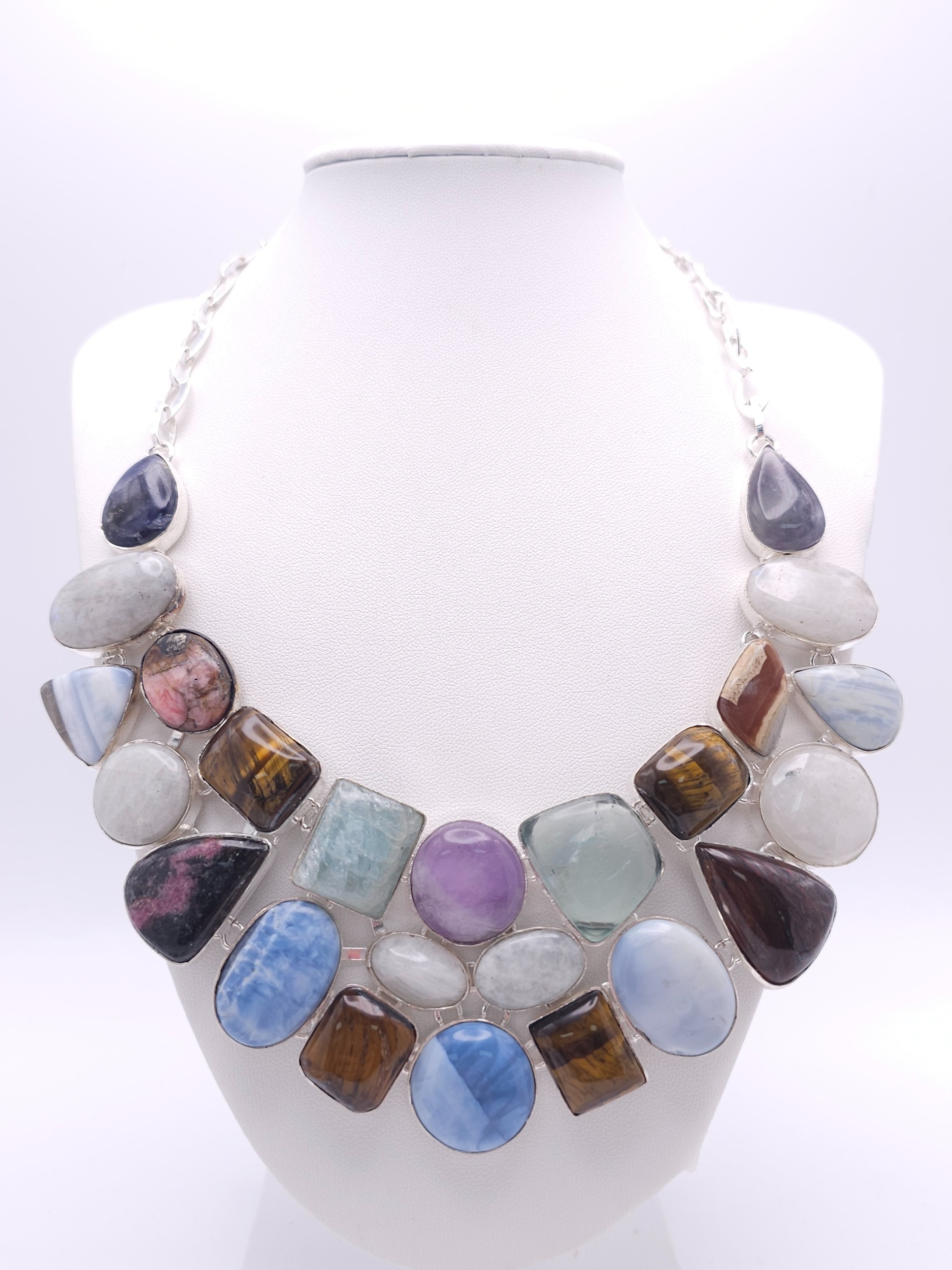 A Multi Gemstone 925 Silver Bracelet - 17cm, and Necklace - 42cm. Also comes with a pair of earrings - Image 5 of 8