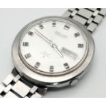 A Seiko Automatic DX 25 Jewels Gents Watch. Bracelet needs replacing. Case - 36mm. In working order.
