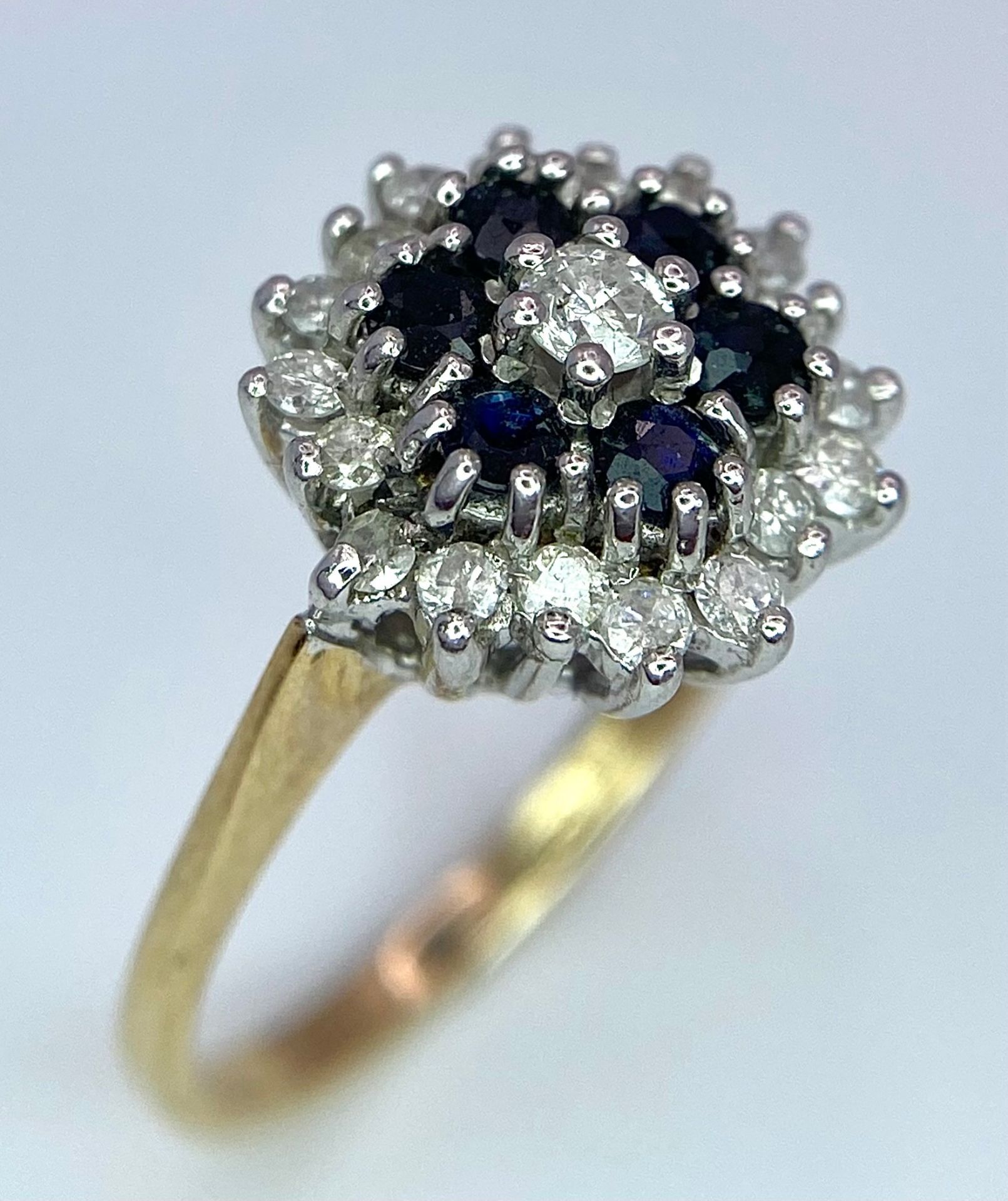 A 9K YELLOW GOLD DIAMOND & SAPPHIRE CLUSTER RING 2.5G SIZE J SPAS 9019 - Image 2 of 7