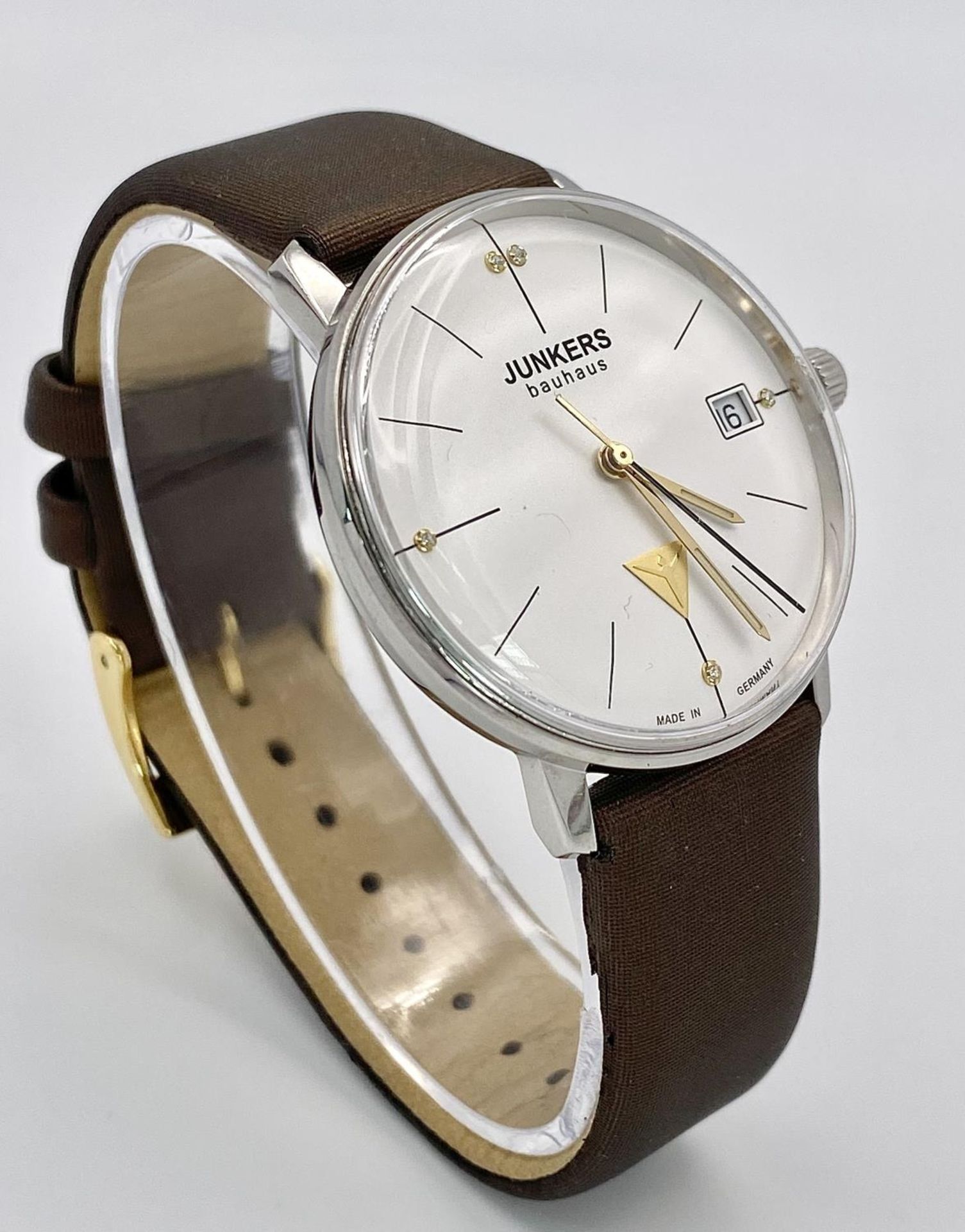 A Junkers Stylish Bauhaus Gents Quartz Watch. Brown leather strap. Stainless steel case - 35mm. - Image 4 of 8
