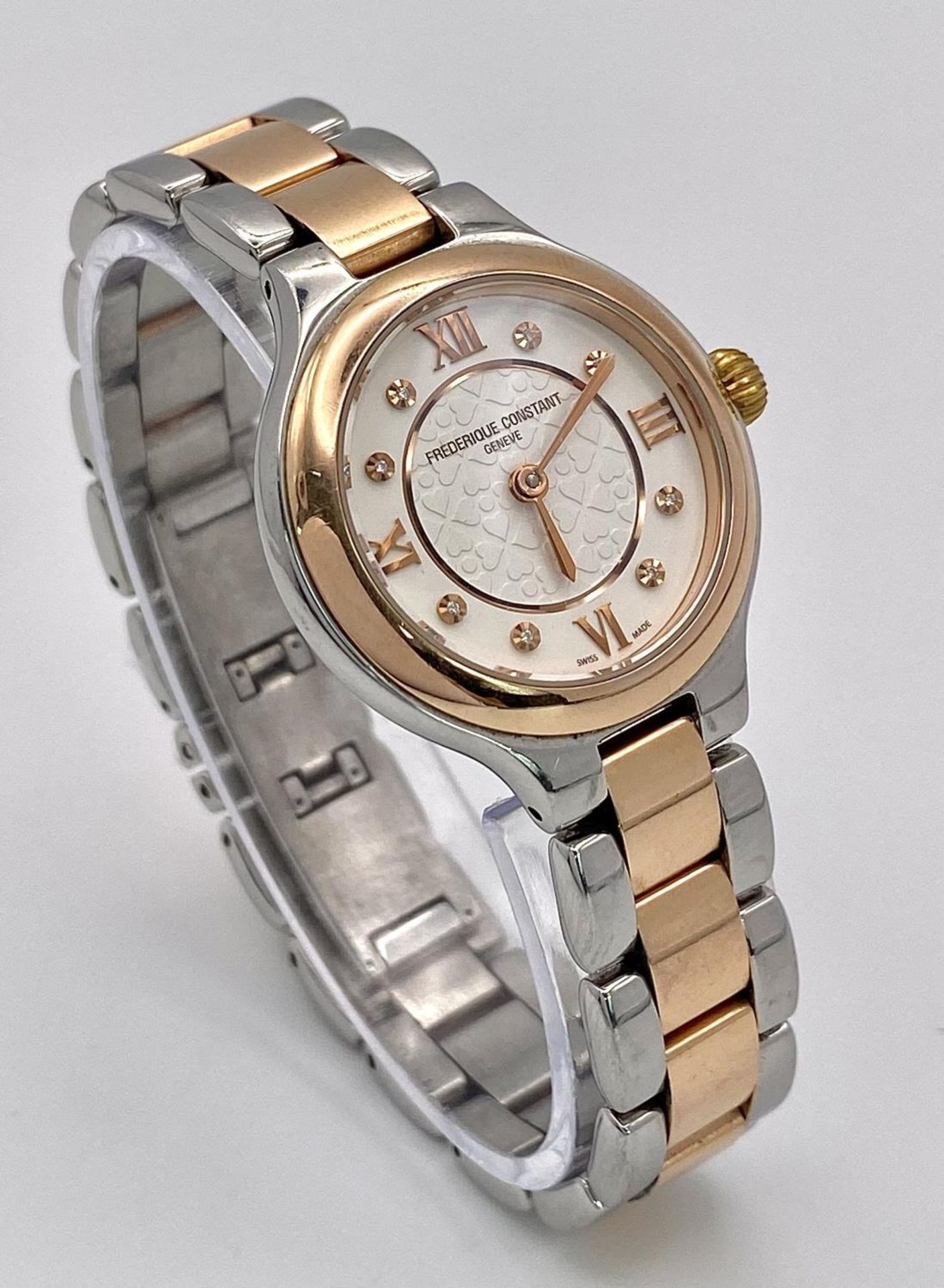 A Frederique Constant Quartz Ladies Watch. Two tone bracelet and case - 28mm. White stone set - Bild 3 aus 7