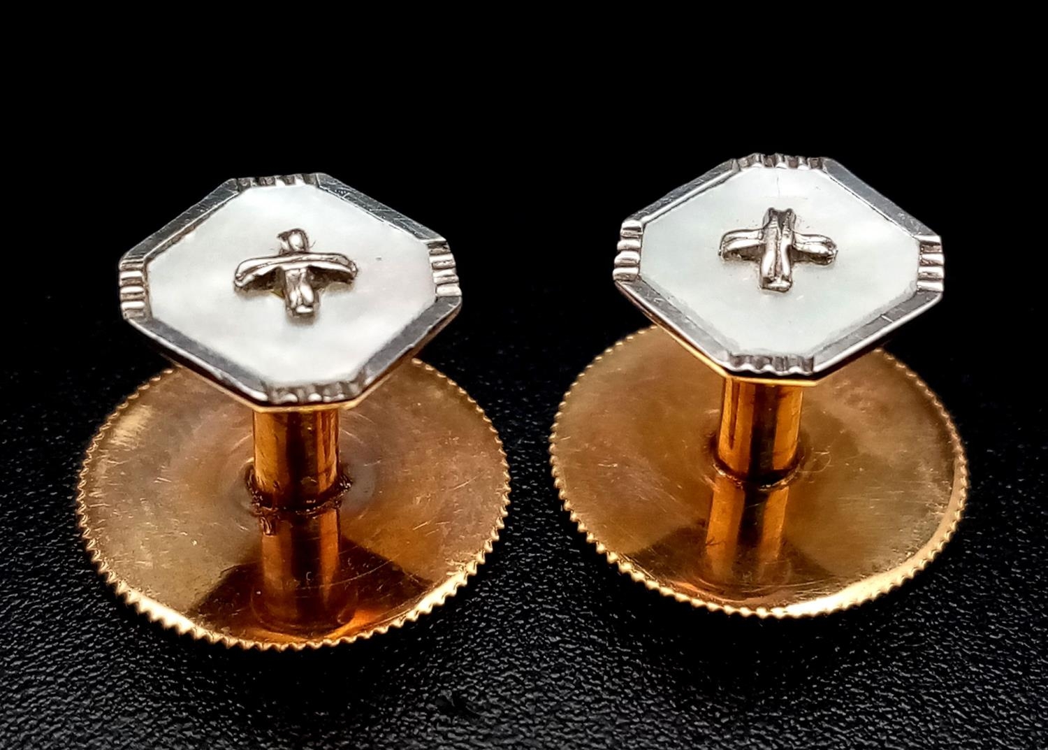 A Pair of 18 and 9K Mother of Pearl Shirt Studs - In their original packaging. 2.1g total weight. - Image 2 of 4