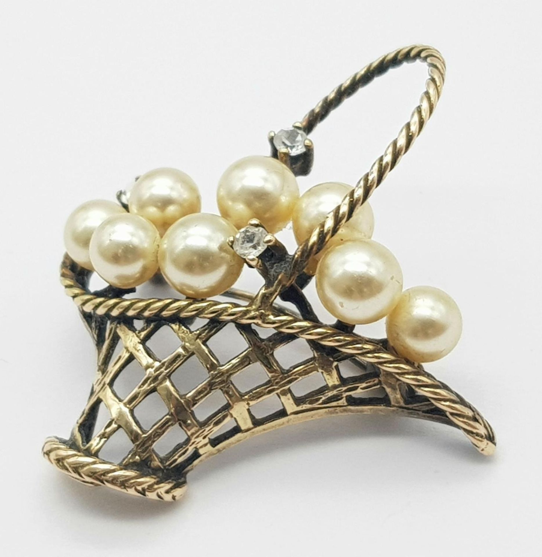 A Gilded 925 Silver Cultured Pearl and White Stone Brooch. 4cm. 6.8g