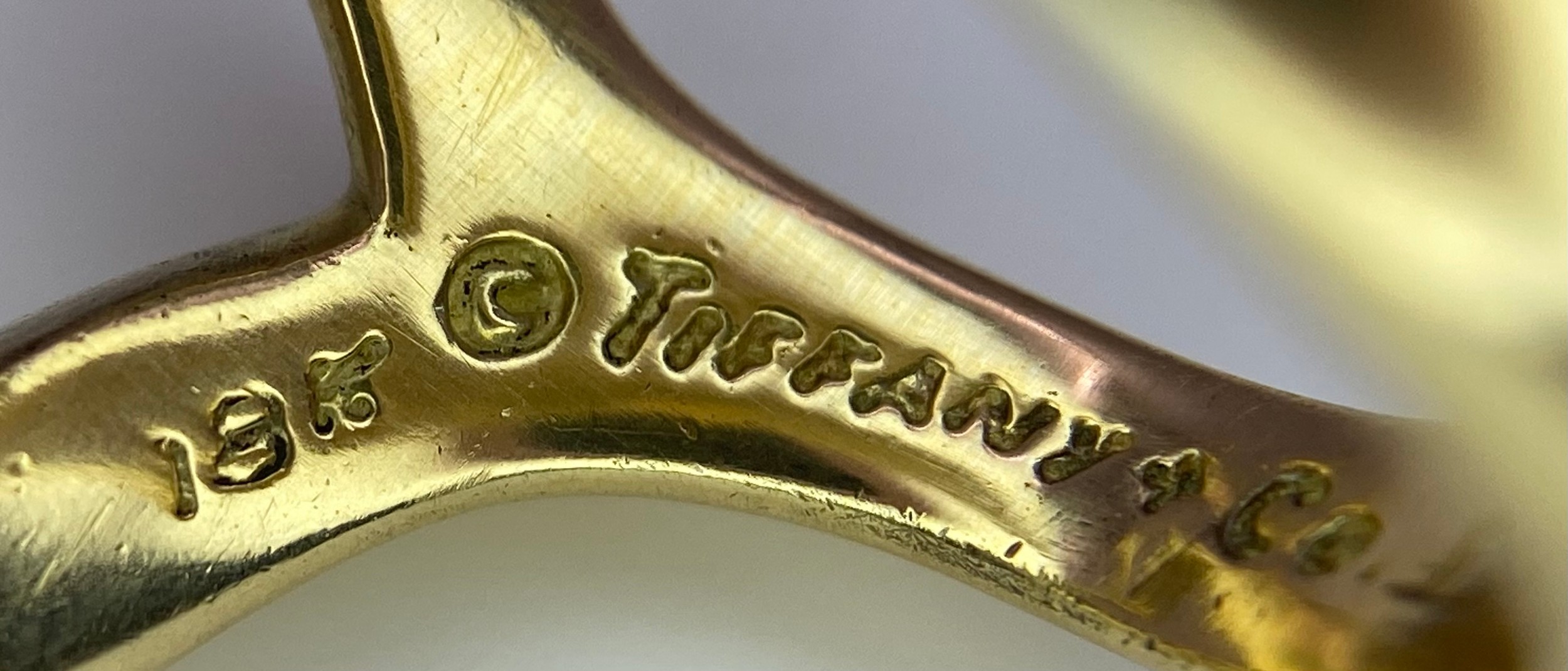 A 18K YELLOW GOLD TIFFANY & CO ELSA PERETTI HEART RING 10.1G SIZE H 1/2 SC 9062 - Image 7 of 8