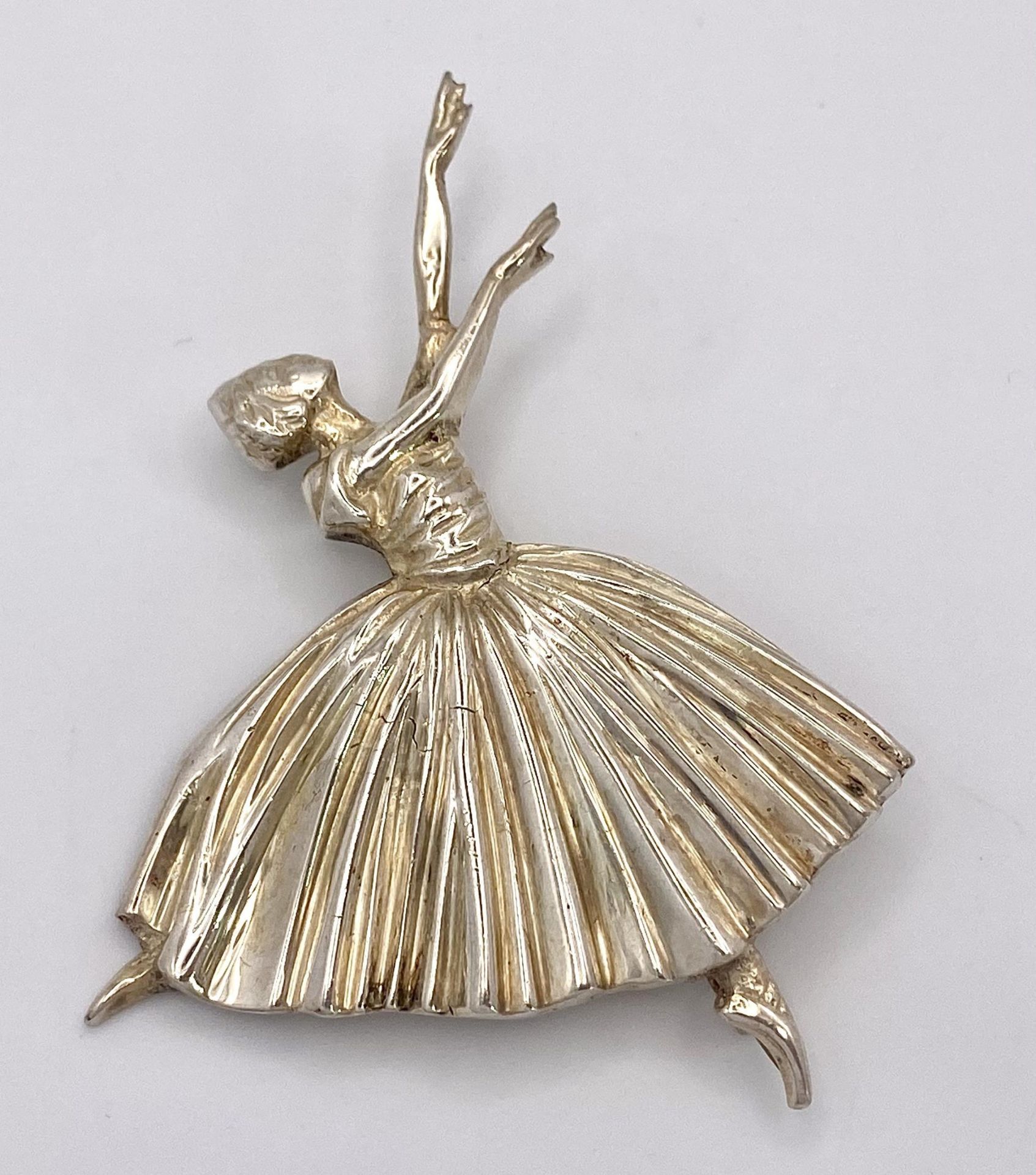 A Beautifully Crafted Vintage Hallmarked 1948/9 Silver Ballerina Brooch by the Birmingham