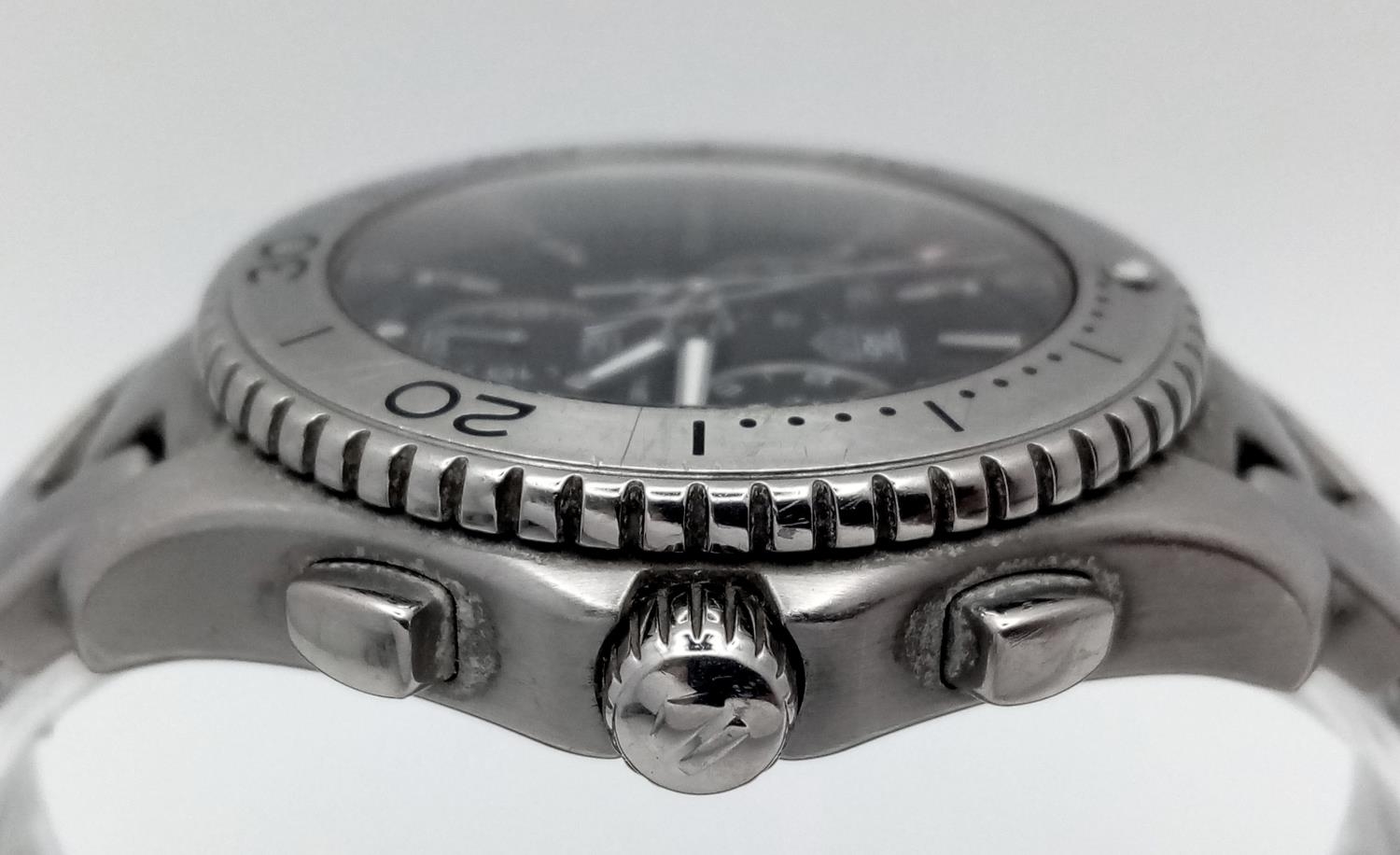 A Tag Heuer Link Quartz Chronograph Gents Watch. Stainless steel bracelet and case - 42mm. Black - Bild 5 aus 8