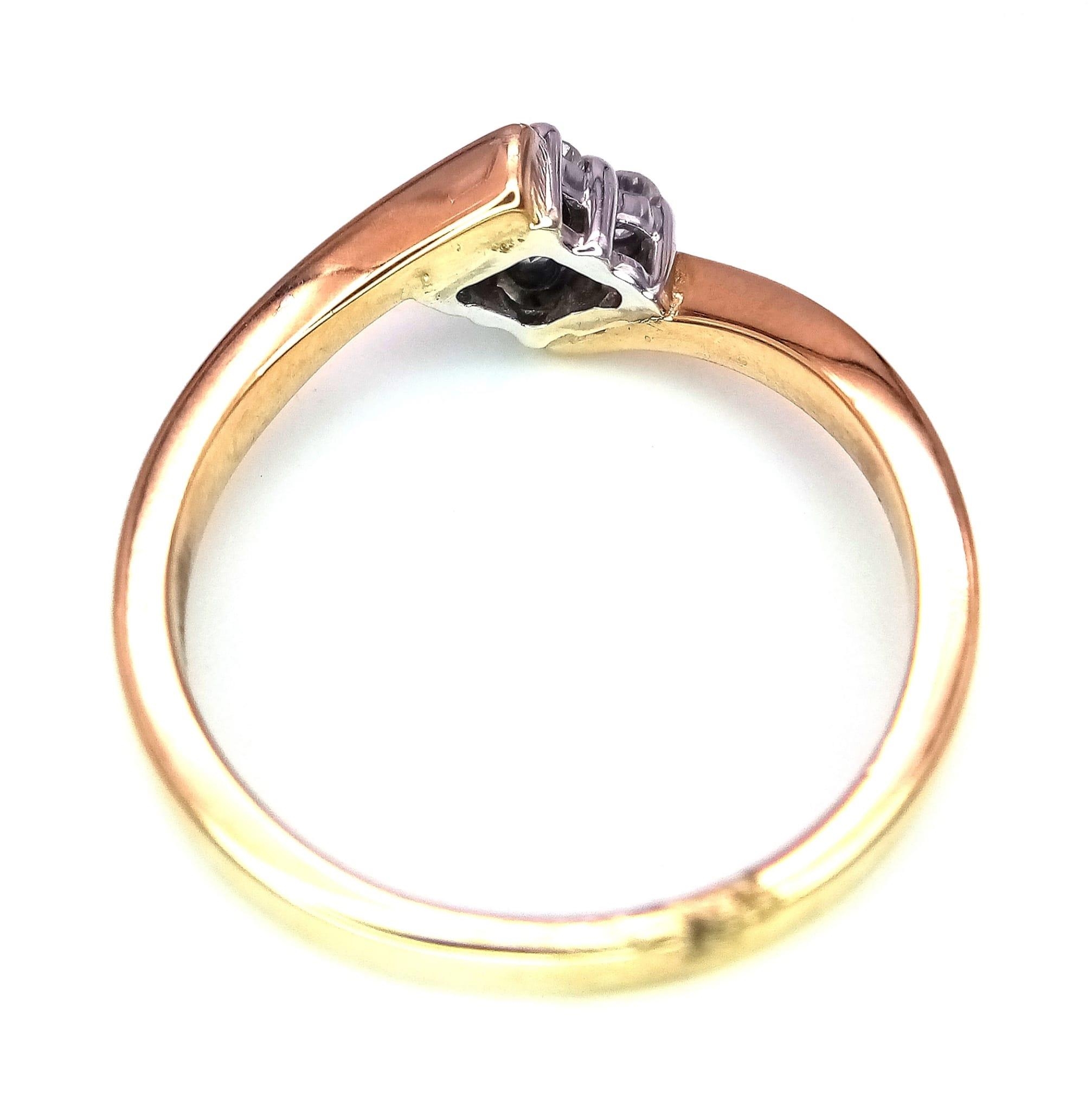 9K Yellow Gold Diamond crossover diamond Ring, 0.25ct diamond weight, 2.9g total weight, size M - Bild 5 aus 7