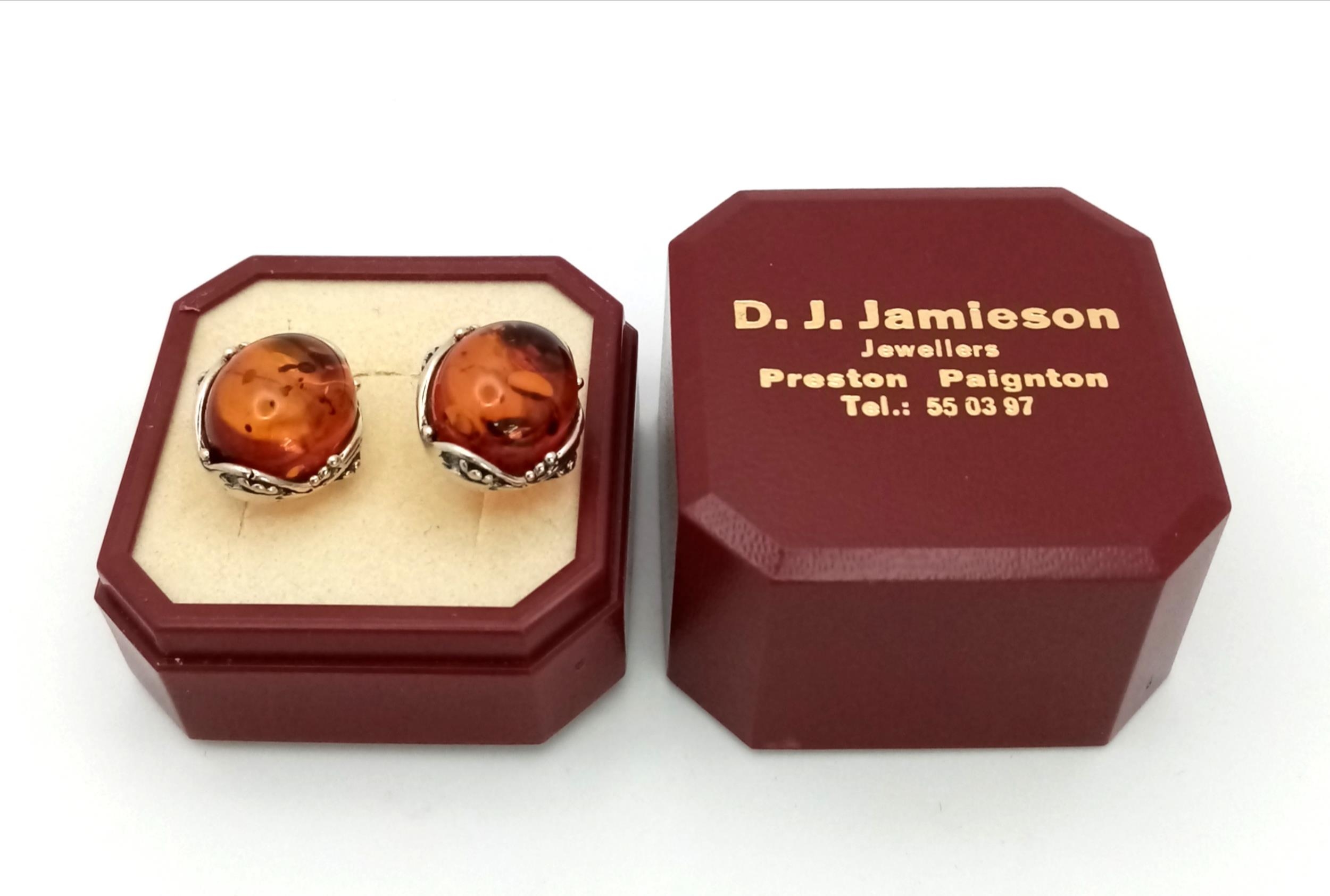 Vintage Sterling Silver Ornate Mounted Amber Cabochon Stud Earrings. 1.3cm Oval Cut Amber Cabochons, - Image 4 of 4