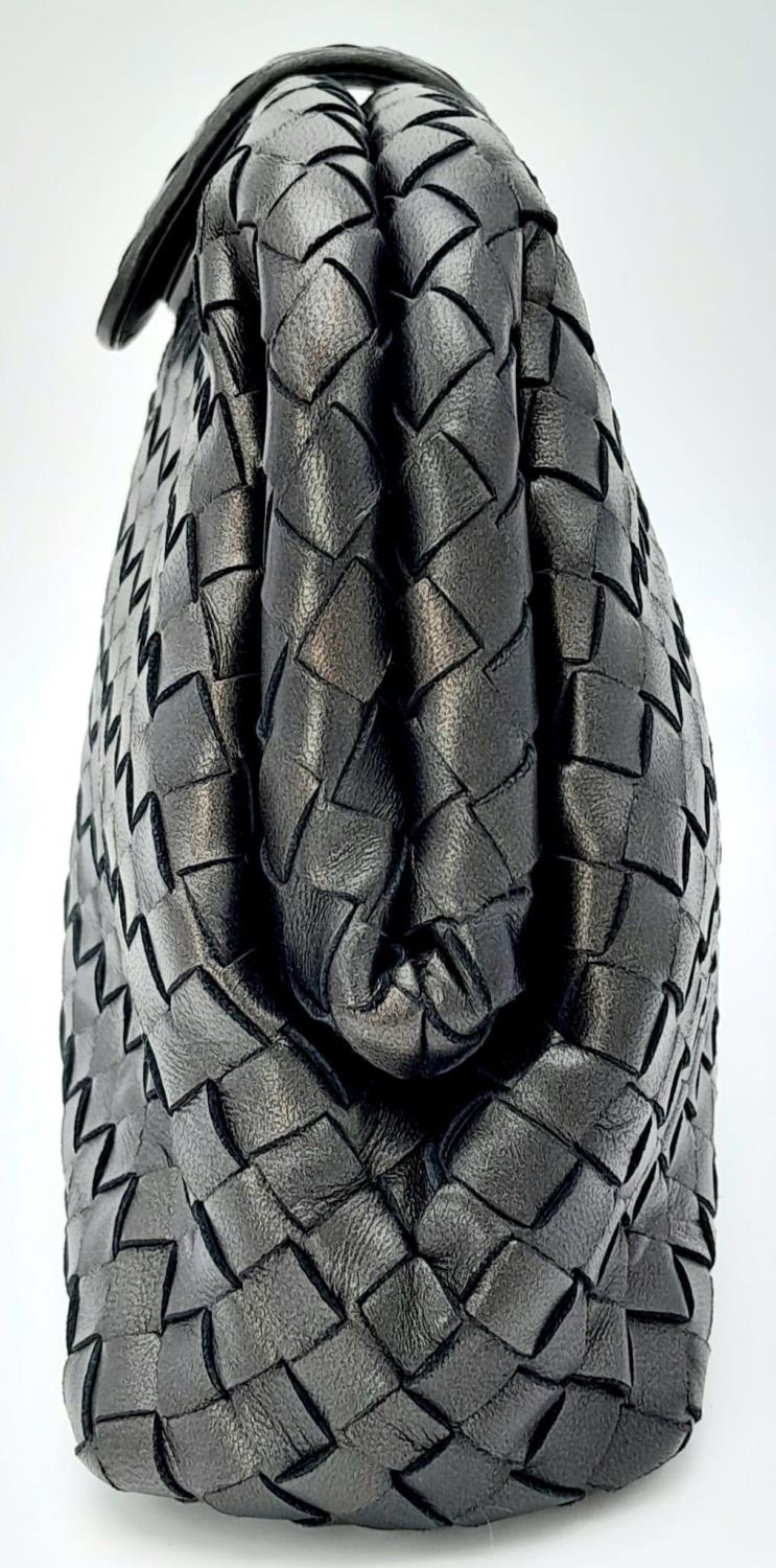 A Bottega Veneta Metallic Black 'Lauren 1980' Clutch Bag. Intrecciato (woven) leather exterior - Image 2 of 9