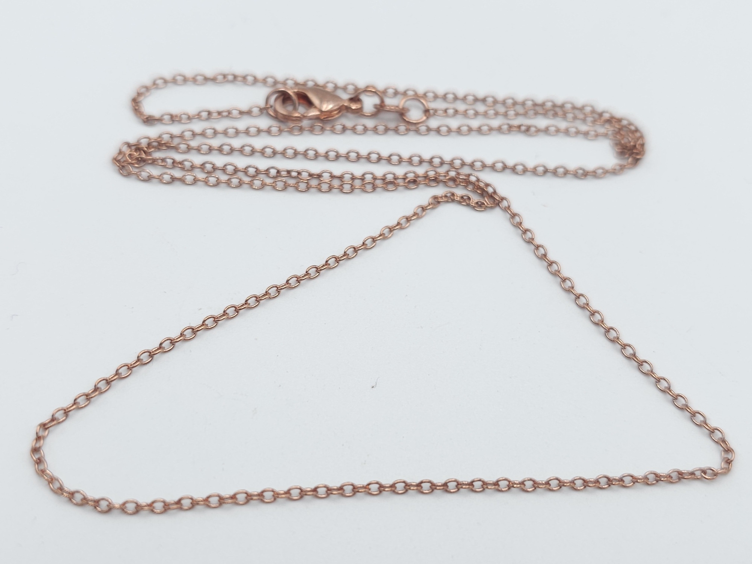A Parcel of 4 x 60cm Length Unworn Rose Gold-Toned Sterling Silver Chain Necklaces. Comprising 3 x - Bild 2 aus 21
