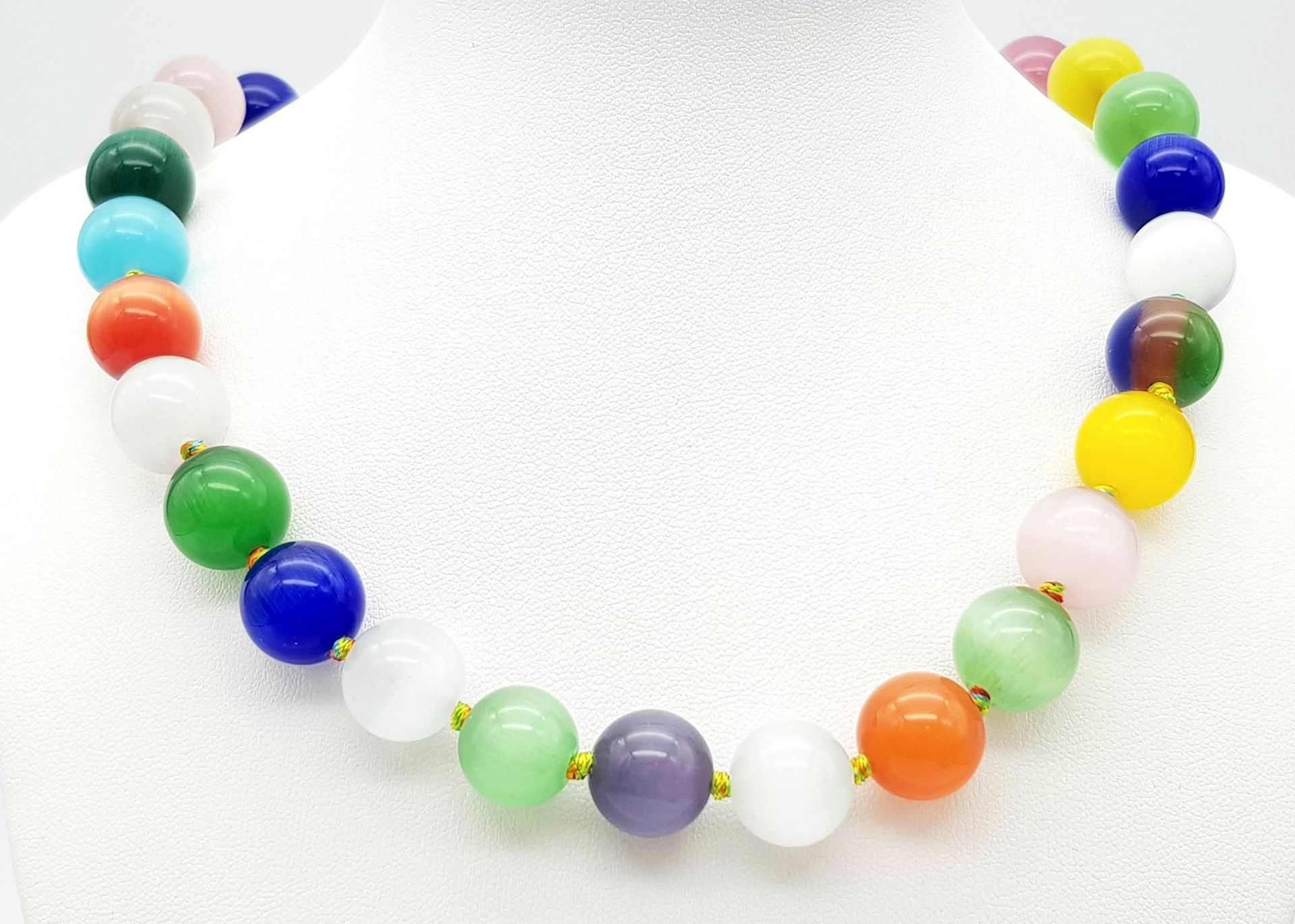 A Vibrant Multi-Coloured Cat's Eye Large Beaded Necklace. 14mm beads. 44cm necklace length.