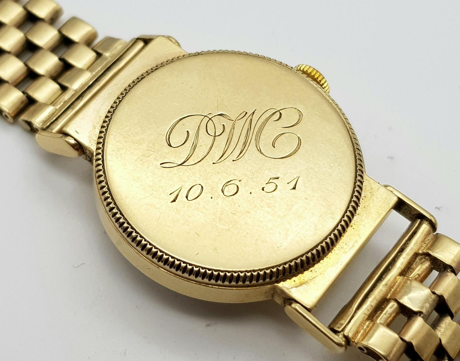 A Vintage (1950s) Mappin and Webb 9K Gold Watch. 9K gold bracelet and case - 28mm. Patinated dial - Image 5 of 9