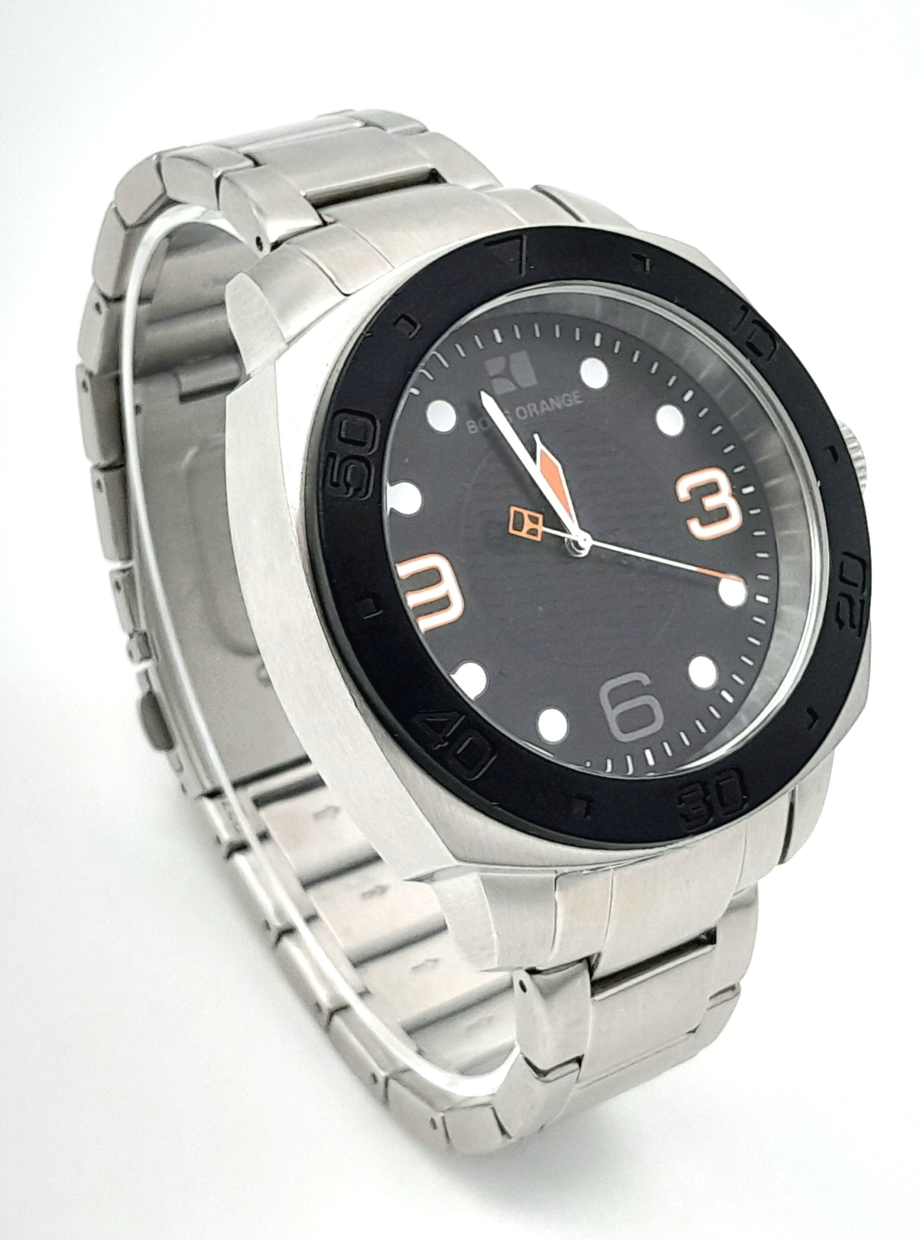 An Excellent Condition Men’s Oversized ‘Boss Orange’ Watch by Hugo Boss (50mm Case). New Battery