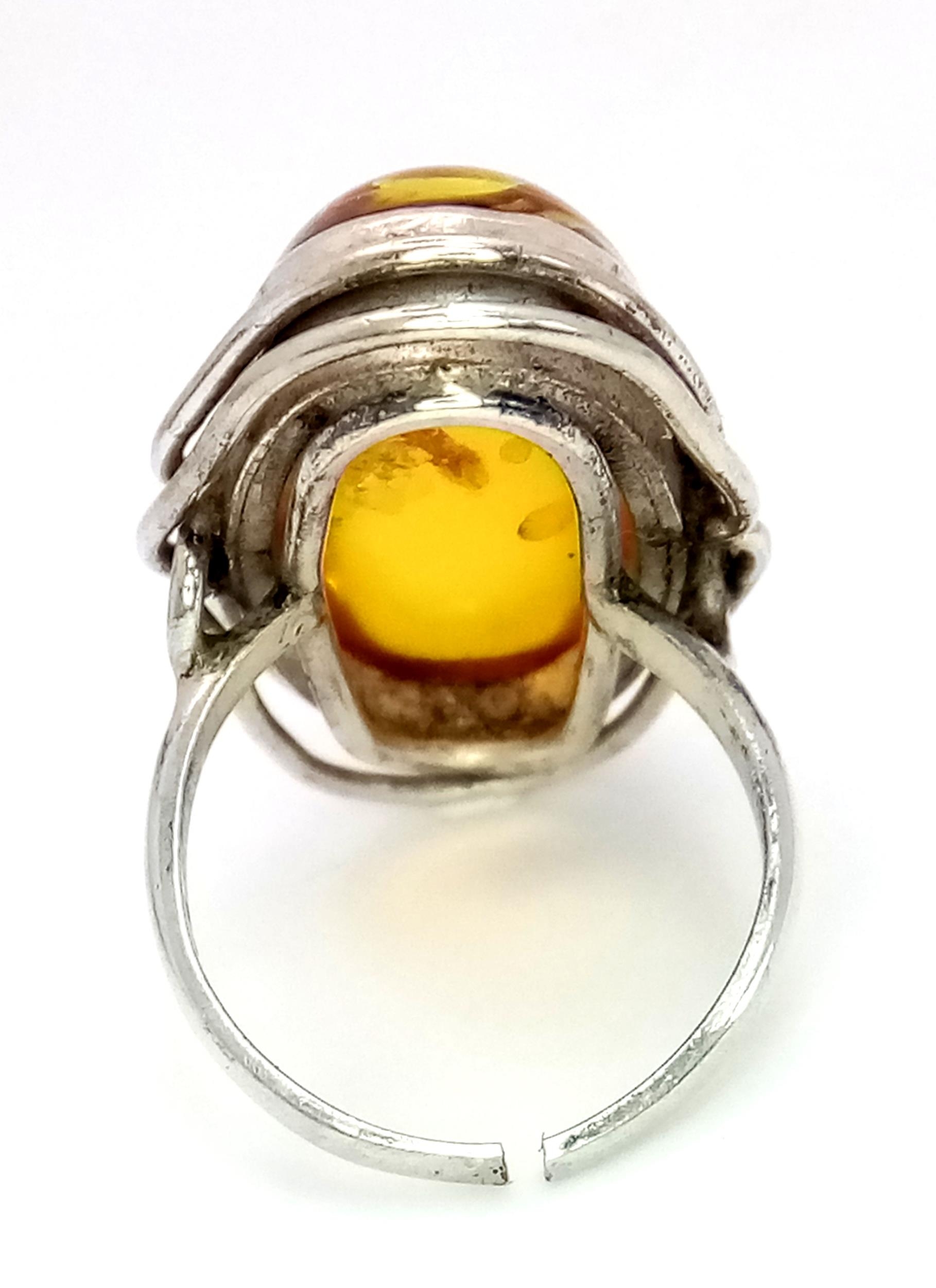 A Vintage, Ornate Mounted, Sterling Silver Amber Cabochon Open Shank Design Ring Size L ( - Image 4 of 5