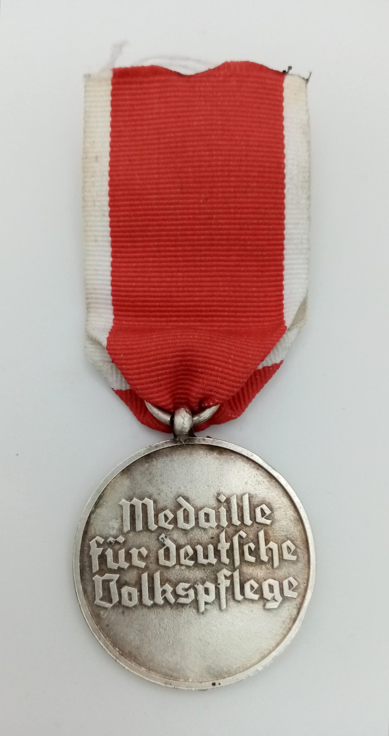 WW2 German Red Cross Medal. - Image 3 of 3