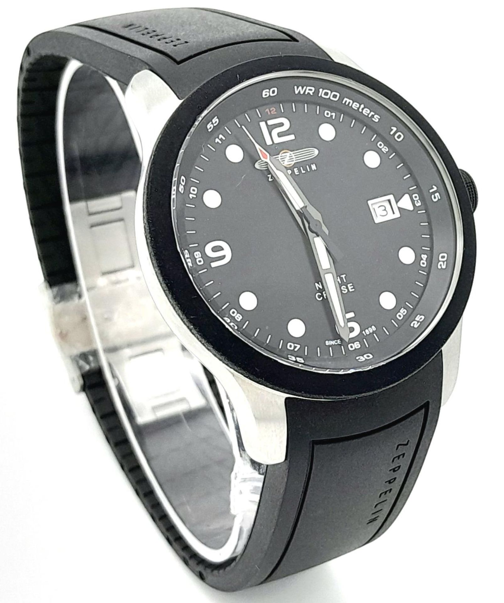 A Zeppelin Night Cruise Quartz Gents Watch. Black rubber strap. Stainless steel case - 42mm. Black - Image 3 of 6