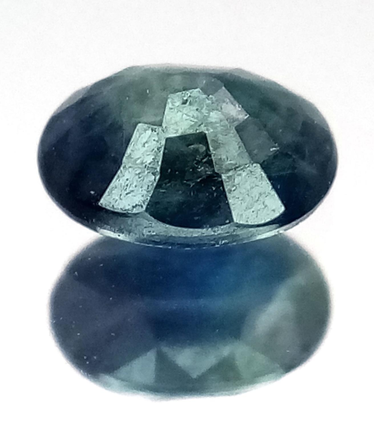 A 0.82ct Madagascan Blue Sapphire - GGI Certified. - Image 2 of 5