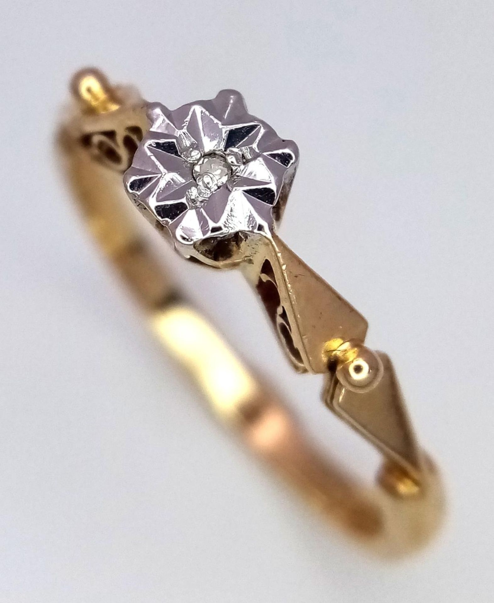 A 9K YELLOW GOLD DIAMOND SOLITAIRE RING 2G SIZE O 1/2. ref: SPAS 9029 - Image 3 of 5