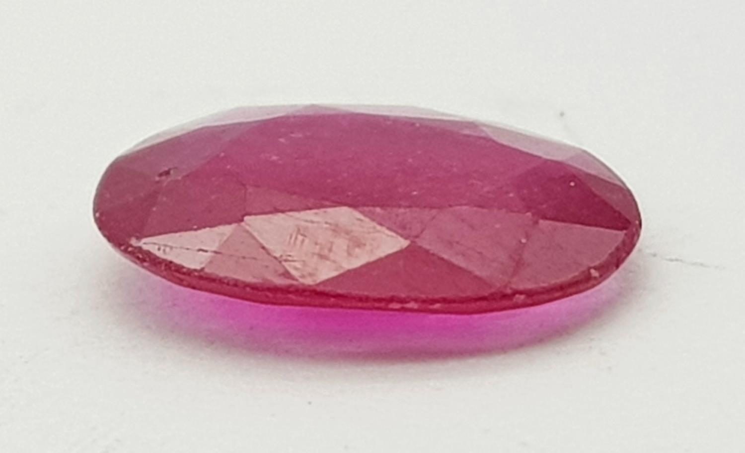 A 1.66ct Natural Ruby Gemstone - GFCO Swiss Certified. - Image 3 of 5