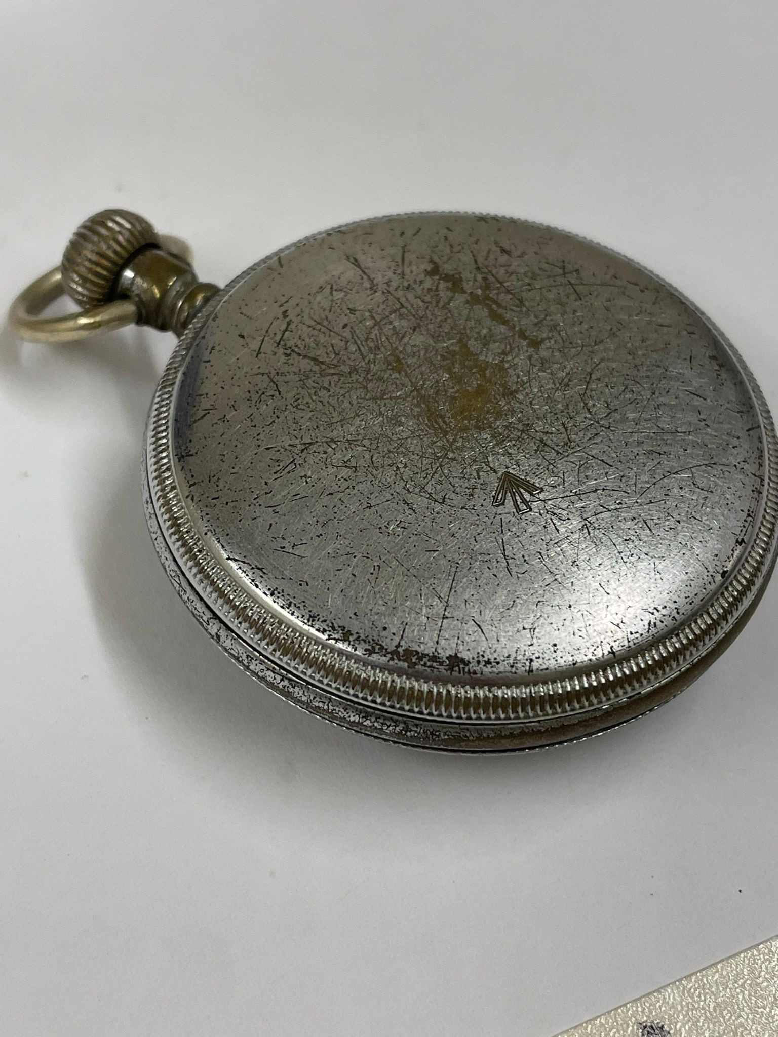 A Vintage military broad arrow Waltham pocket watch. In working order. - Image 3 of 3