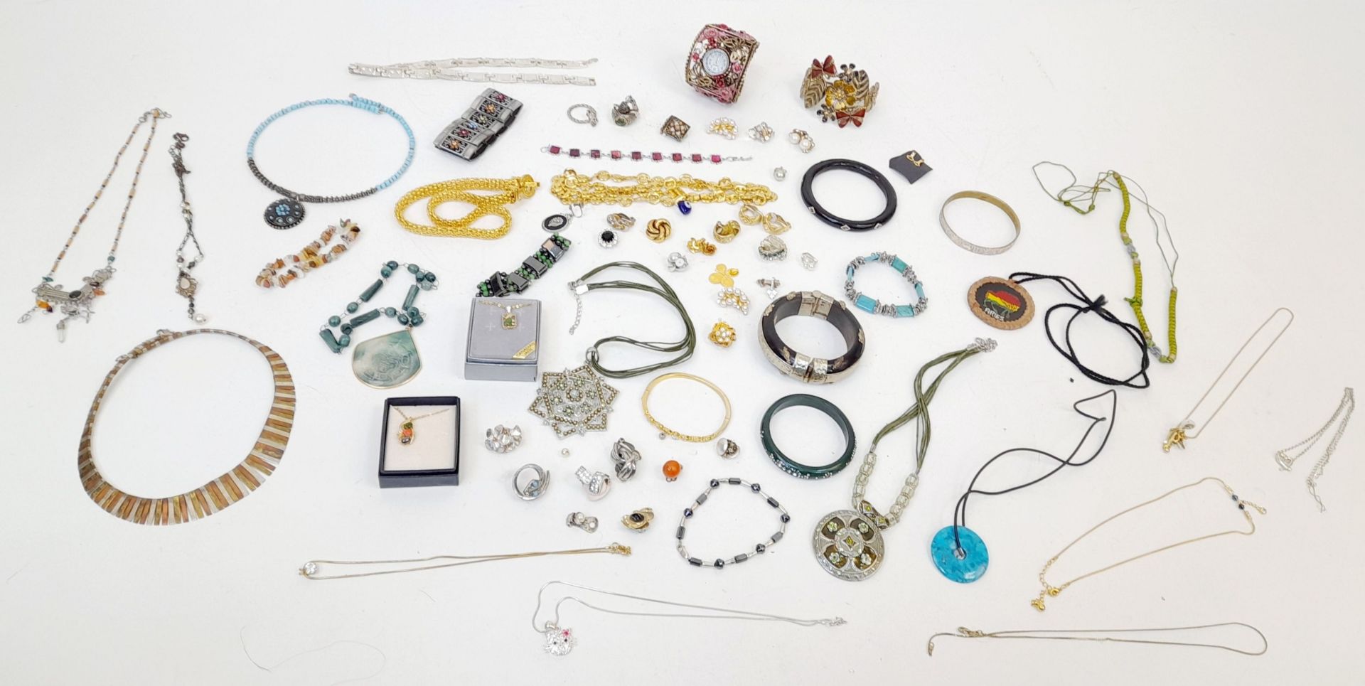 Over a Kilo of Wonderful Upmarket Costume Jewellery - Some really high-end pieces still in their