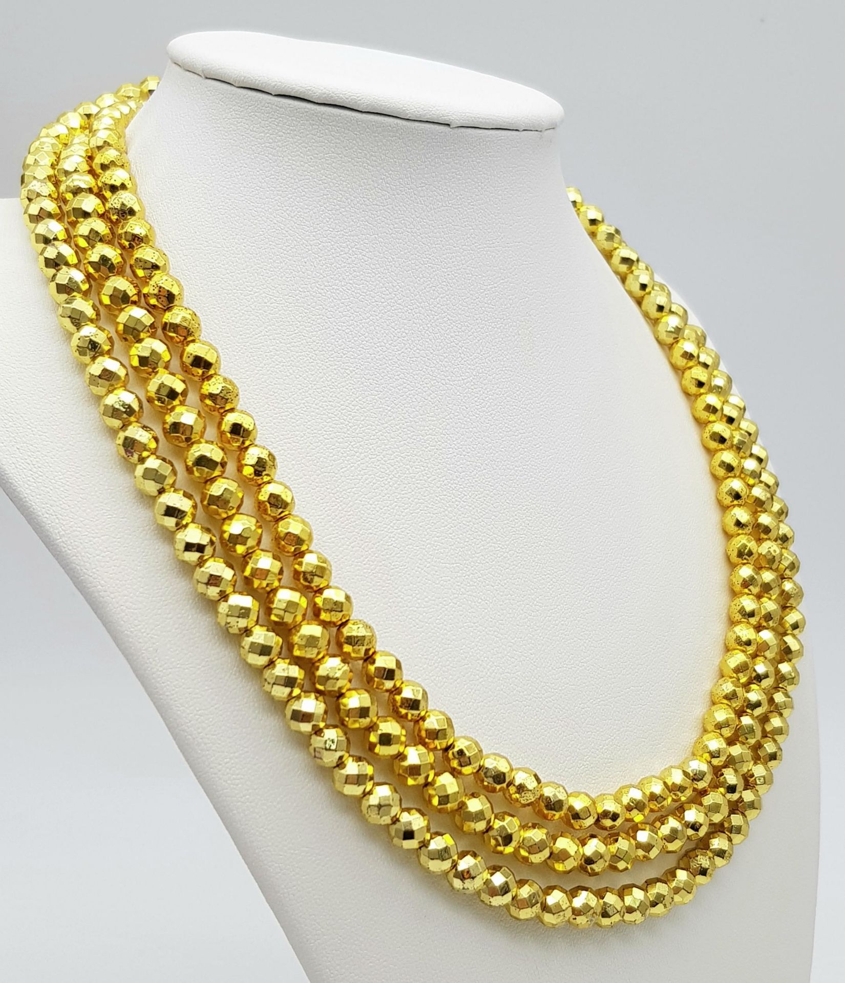 A Limited Edition (1 of 200), 679.65 Carat, Gold Haematite Bead Necklace. Fully Certified - Image 2 of 5