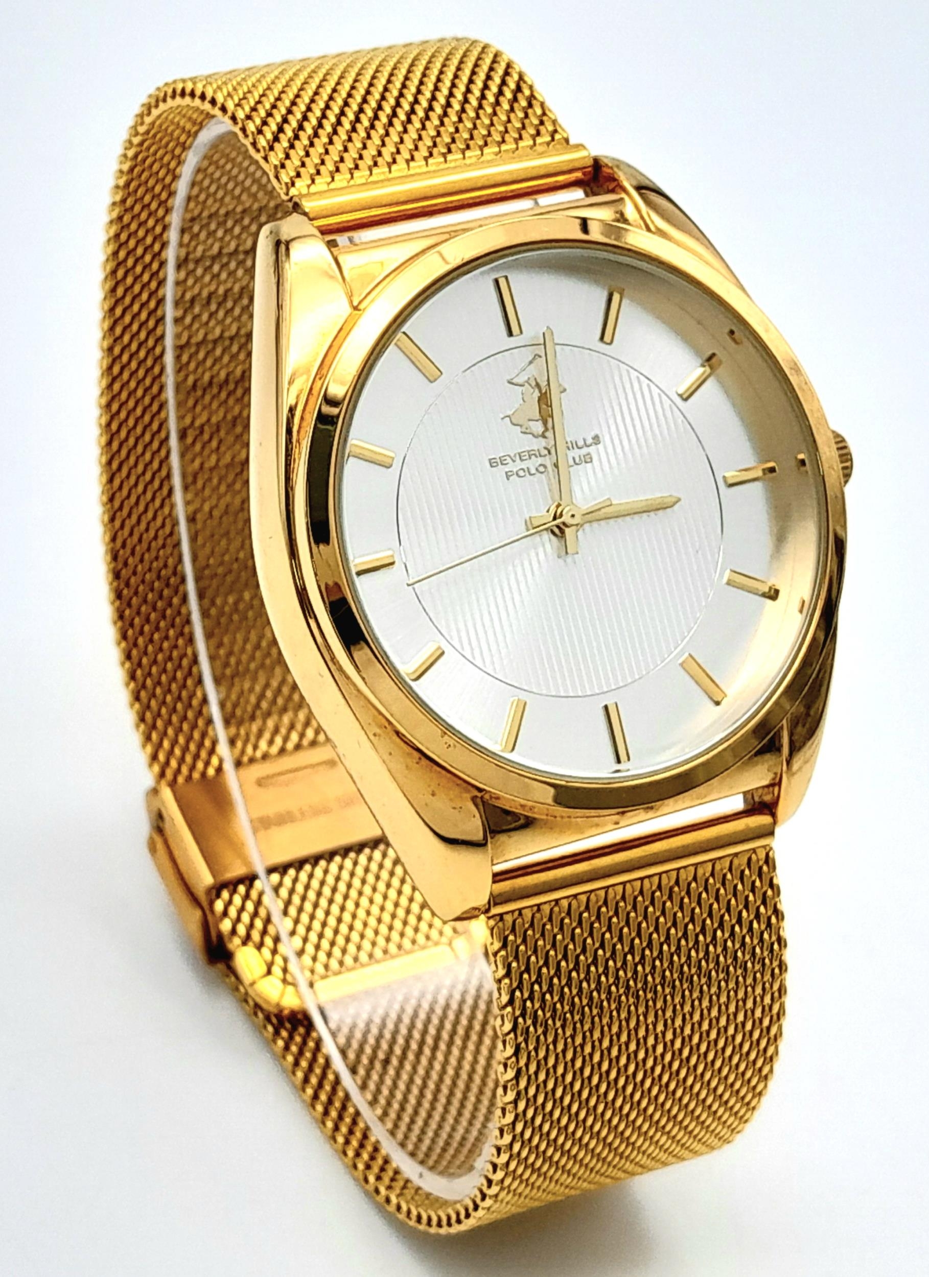 A Men’s Gold Tone Bracelet Watch by Beverly Hills Polo Club. 43mm Including Crown. New Battery - Image 3 of 6