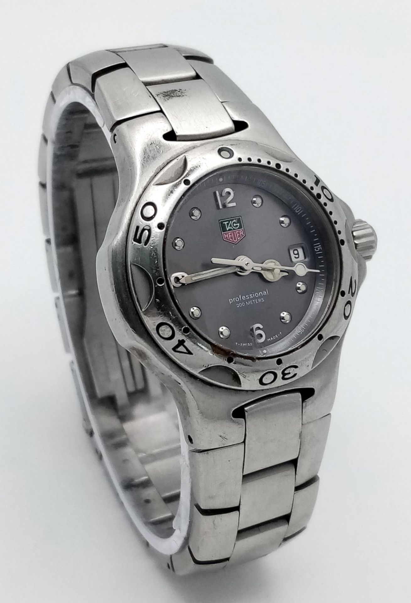 A Tag Heuer Professional Ladies Quartz Watch. Stainless steel bracelet and case - 28mm. Grey dial - Bild 3 aus 8