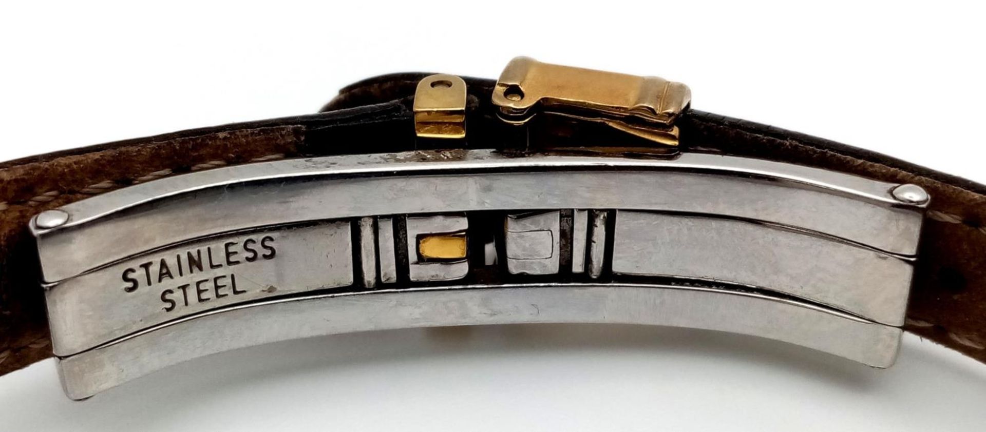 A Fendi Designer Quartz Ladies Watch. Black leather strap. Gilded circular case - 26mm. In working - Image 6 of 7