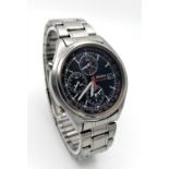 A Seiko Chronograph Quartz Alarm Gents Watch. Stainless steel bracelet and case - 38mm. Black dial