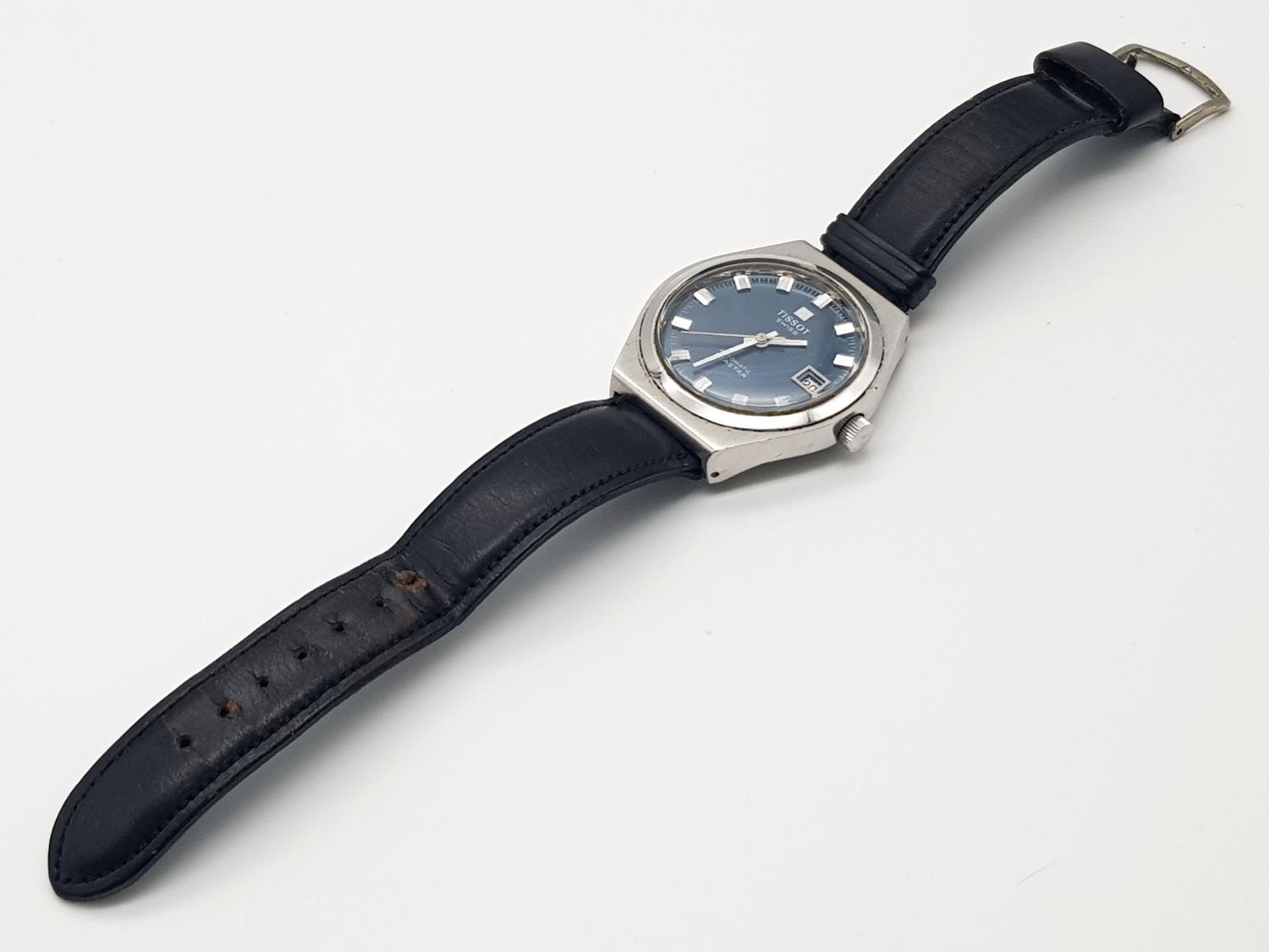 A Vintage Tissot Automatic Gents Watch. Black leather strap. Stainless steel case - 37mm. Blue - Image 5 of 6