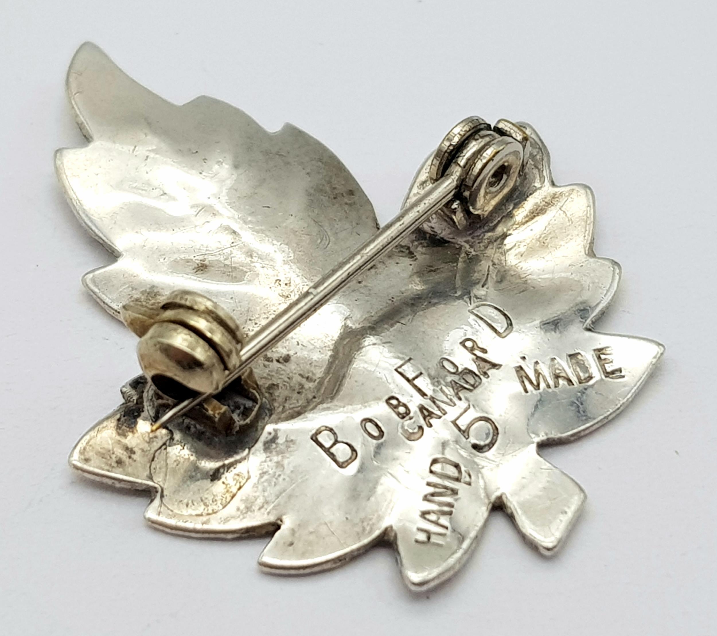 A Vintage Bob Ford Maple Leaf Silver Brooch. 3 x 2.5cm - Image 2 of 4