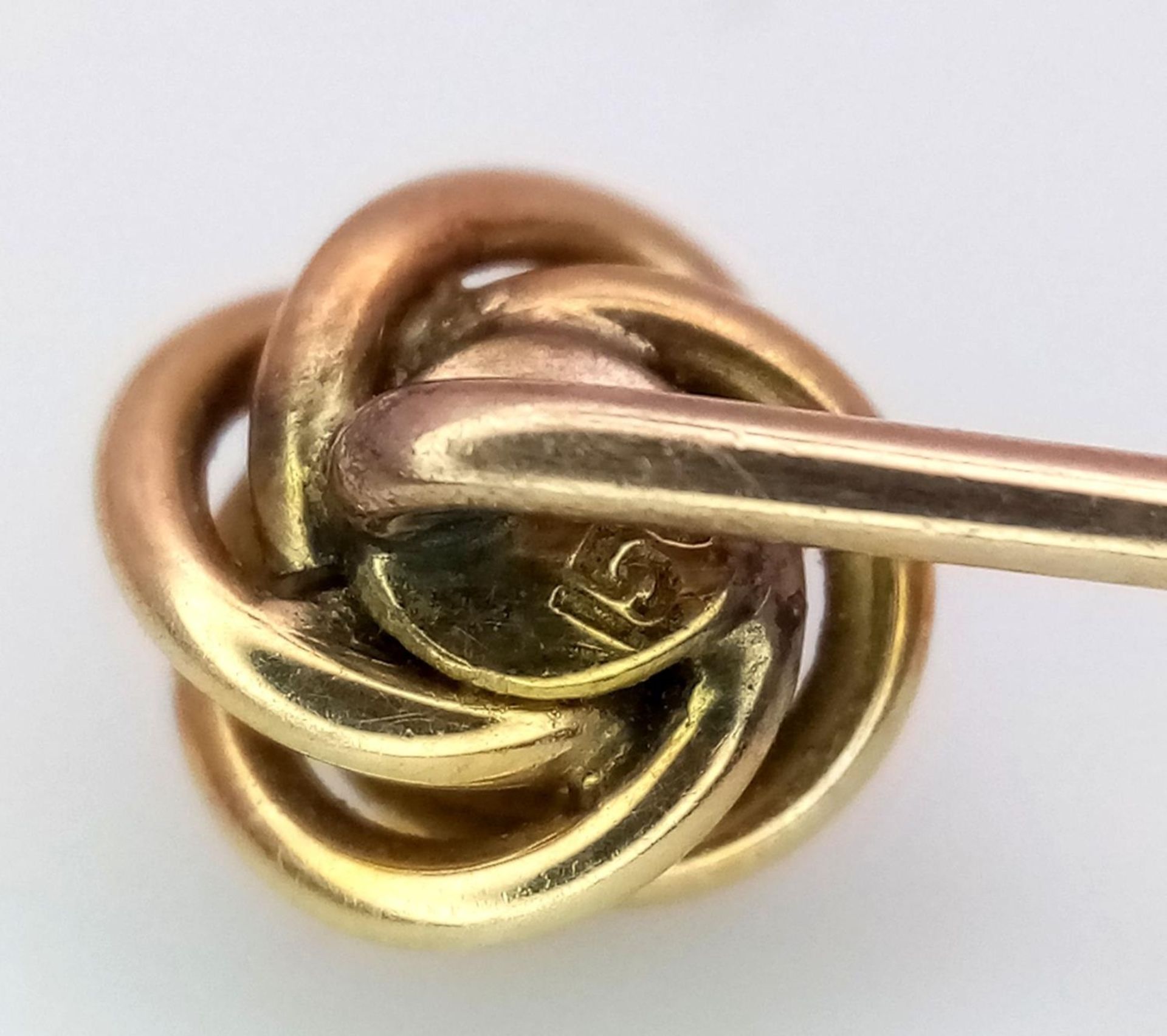 A Gorgeous Antique 15K Yellow Gold and Diamond Stick Pin. 1.5g total weight. Weight does not include - Image 3 of 3