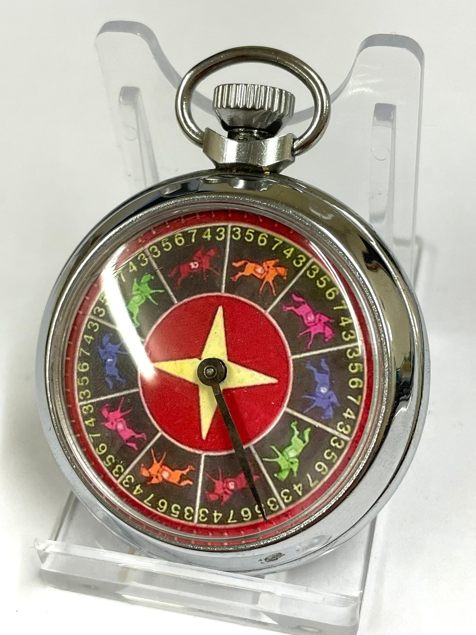 A Vintage gambling spinning horse racing gaming pocket watch . In working order. - Image 2 of 2