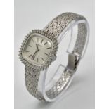 A Vintage Baylor 9K White Gold and Diamond Ladies Watch. 9k gold bracelet and case - 25mm. Diamond