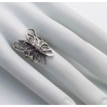 A STERLING SILVER BUTTERFLY RING 3.9G SIZE J. SC 9089