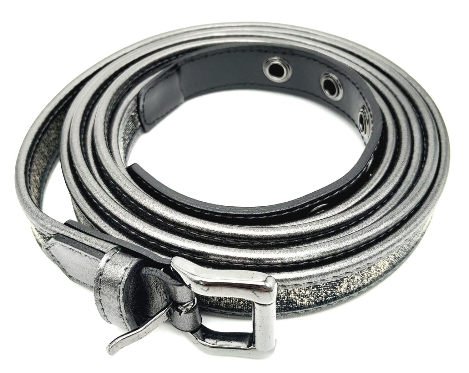 A Burberry Gun Metal Grey Shimmer Double Wrap Belt. Leather and textile with black-toned hardware. - Image 3 of 7