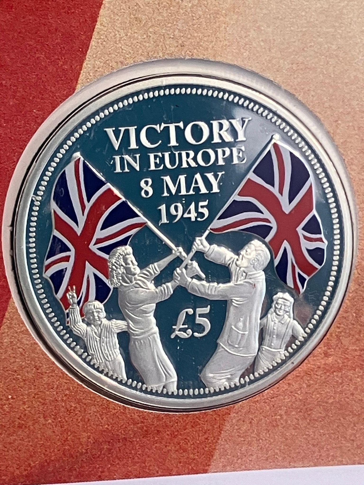2015 VE DAY SILVER £5 COIN . 70th anniversary coin Presented in an album style folder complete