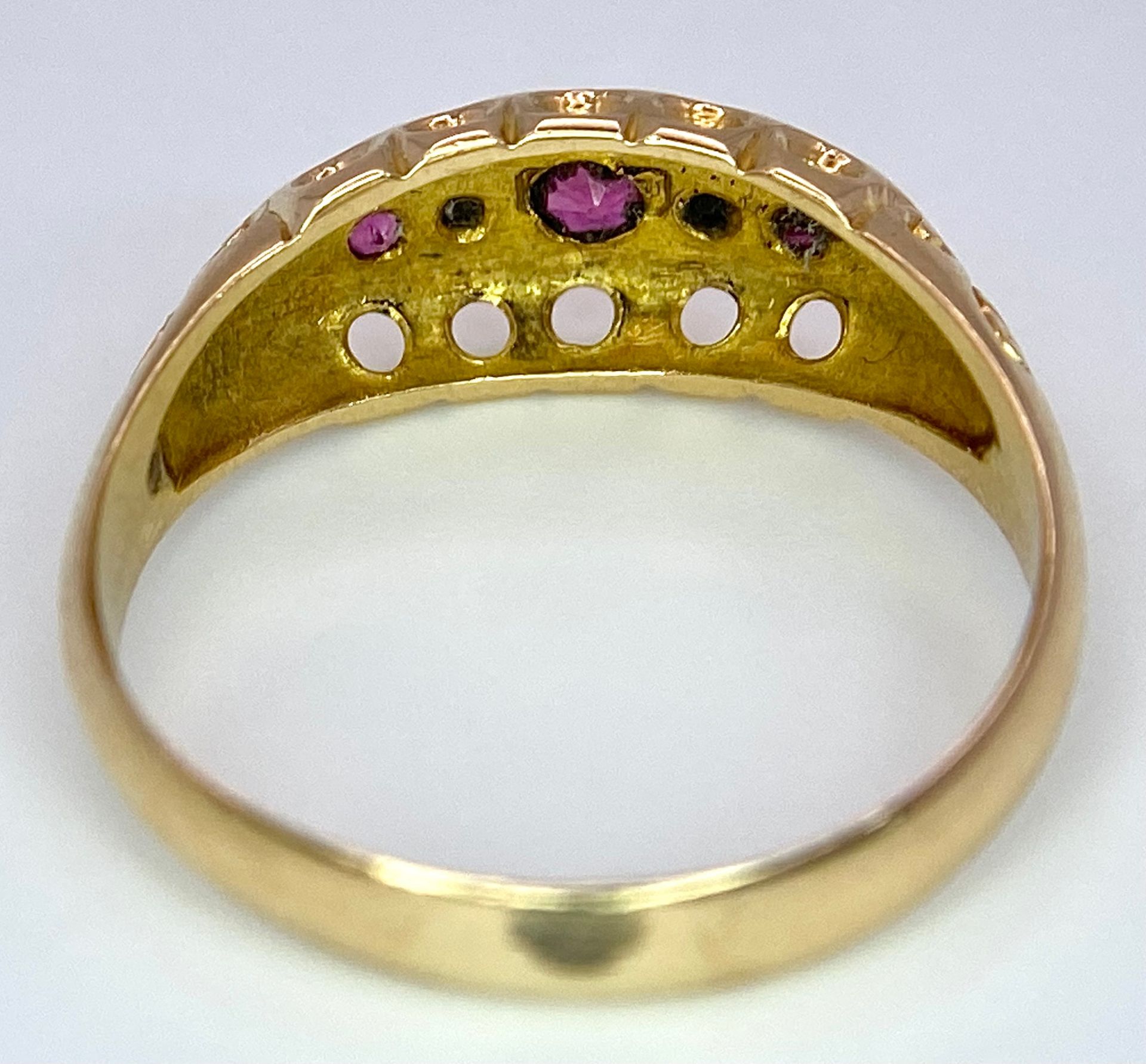 A 18K YELLOW GOLD ANTIQUE DIAMOND & RUBY RING 2.3G SIZE L HALLMARKED CHESTER 1729 A/S 1040 - 2 - Image 5 of 6