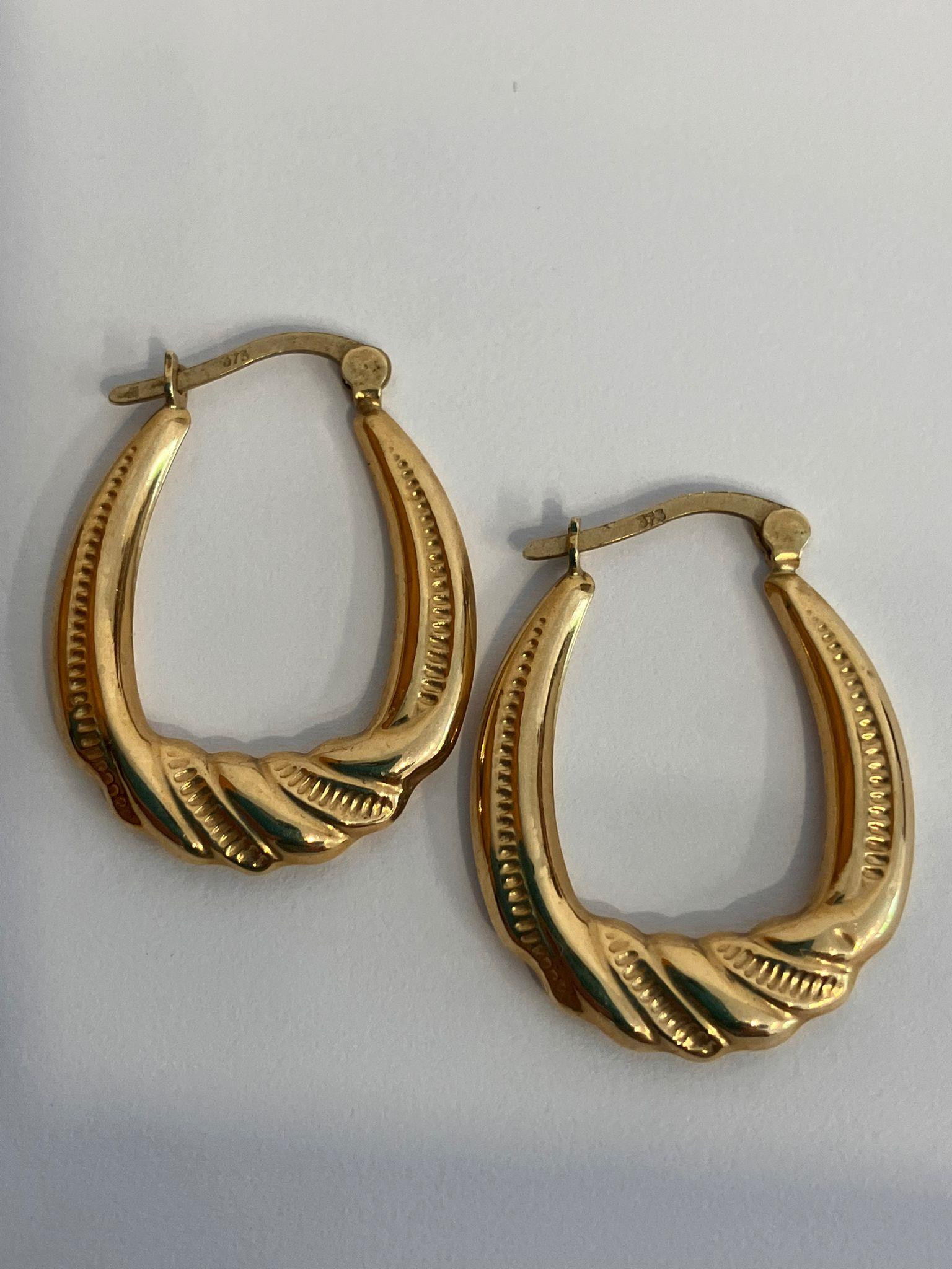 Pair of 9 carat GOLD CREOLE HOOP EARRINGS. Having attractive chased design to both sides. 1.0