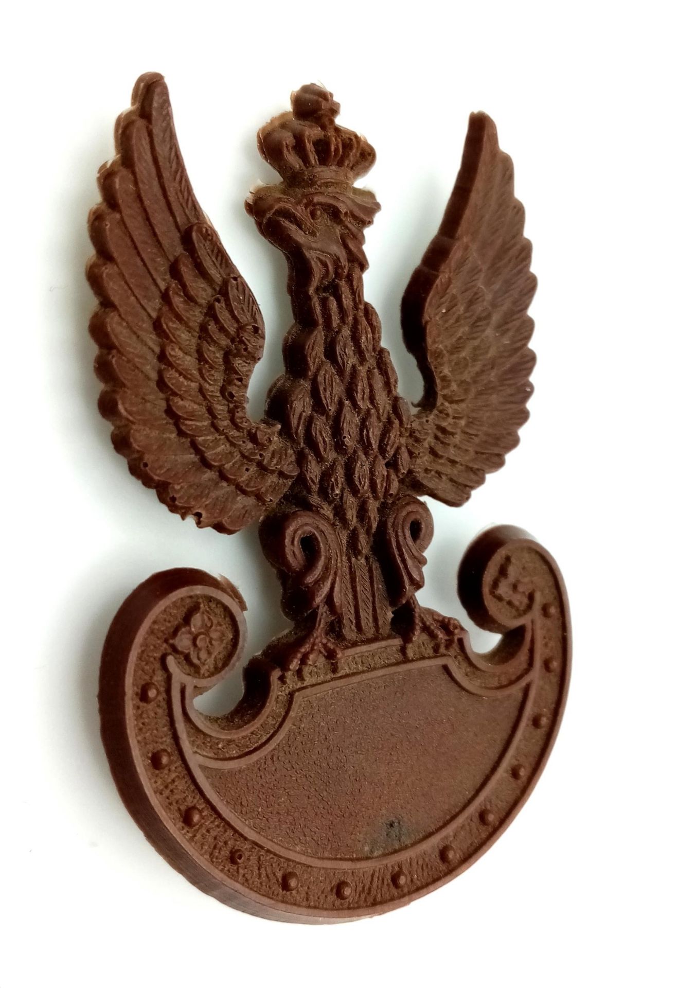 WW2 Plastic (Cellulose Acetate) Economy 1944 Issue Brown Cap Badge. Maker Marked: A. Stanley & - Bild 2 aus 3