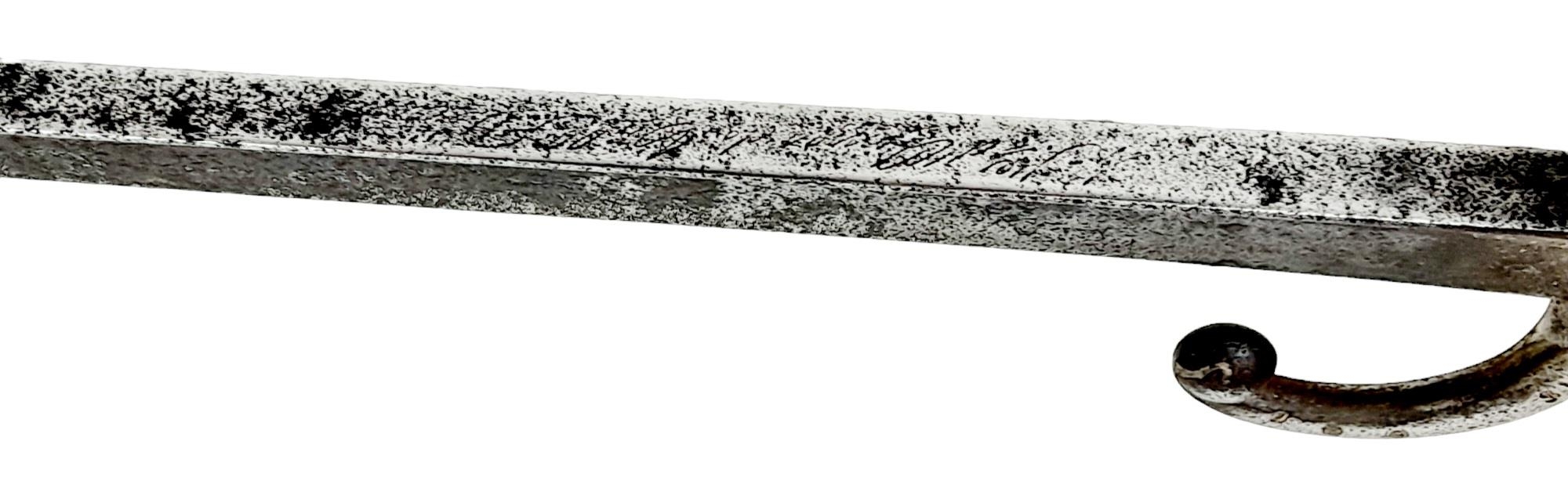 An Antique French M1874 Gras Bayonet. Markings on hilt of, B 8014. 85cm total length. - Bild 4 aus 4
